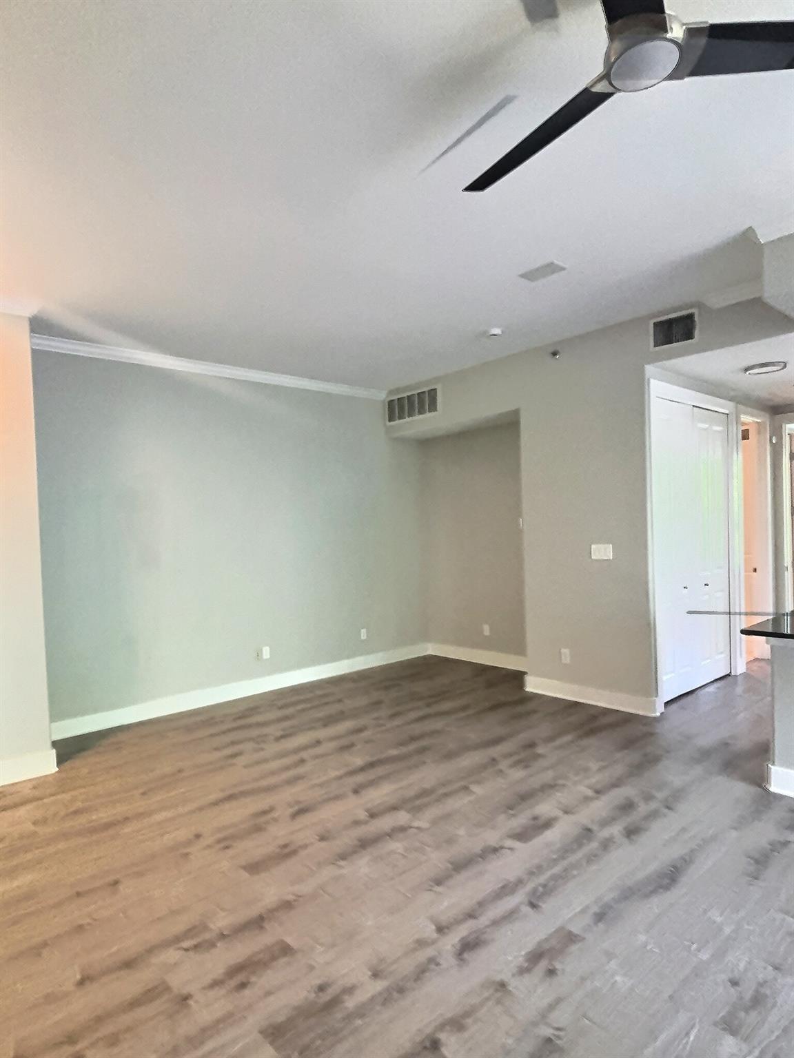 2216 Thornton Rd # 421, Austin, TX 78704