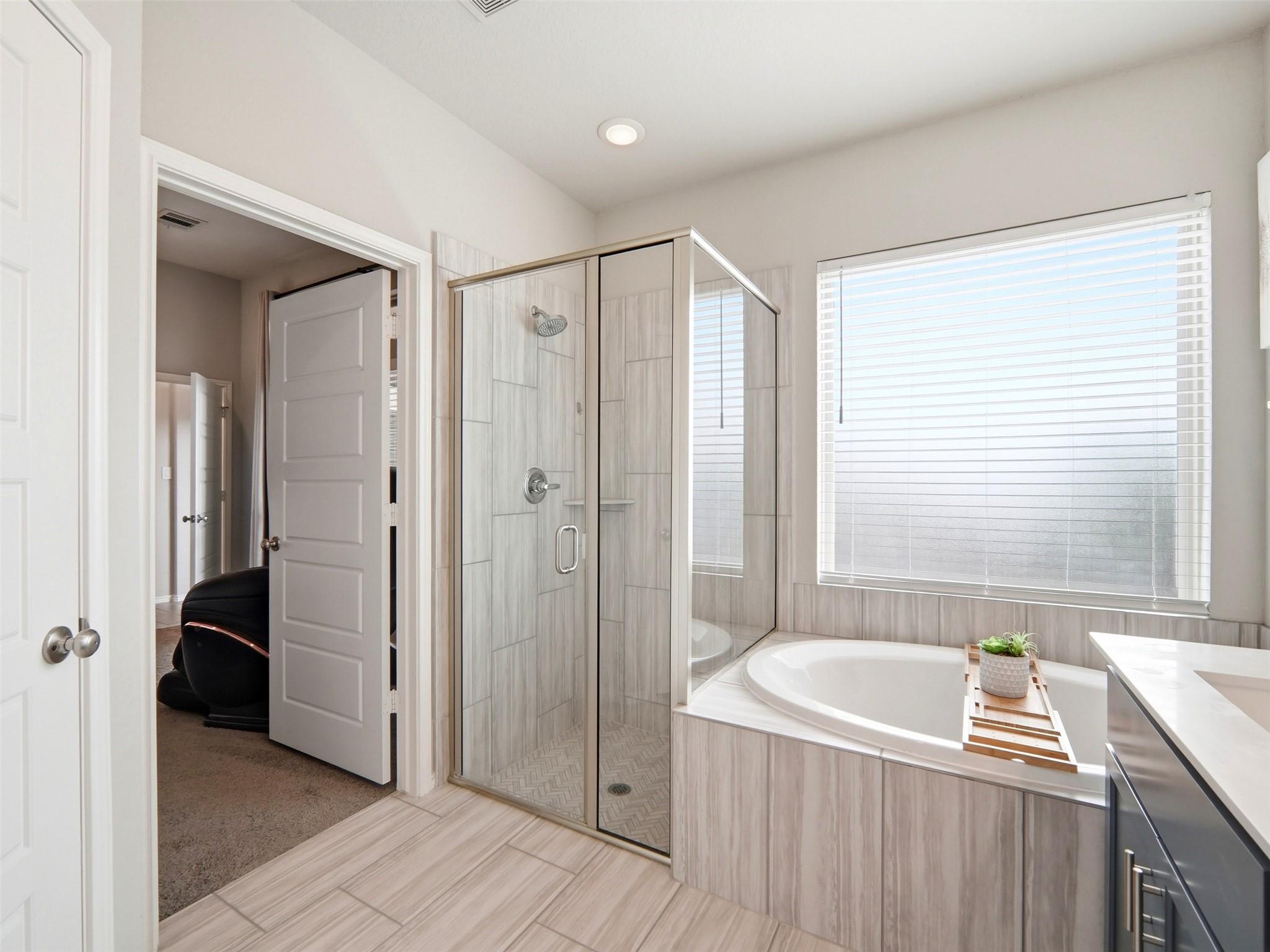 2122 Elysian Trl, San Antonio, TX 78253