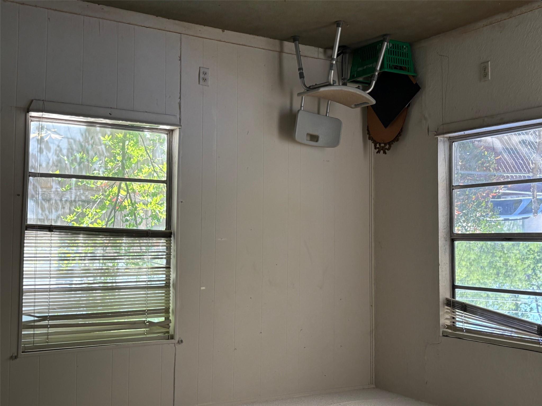 1400 Vargas Rd, Austin, TX 78741