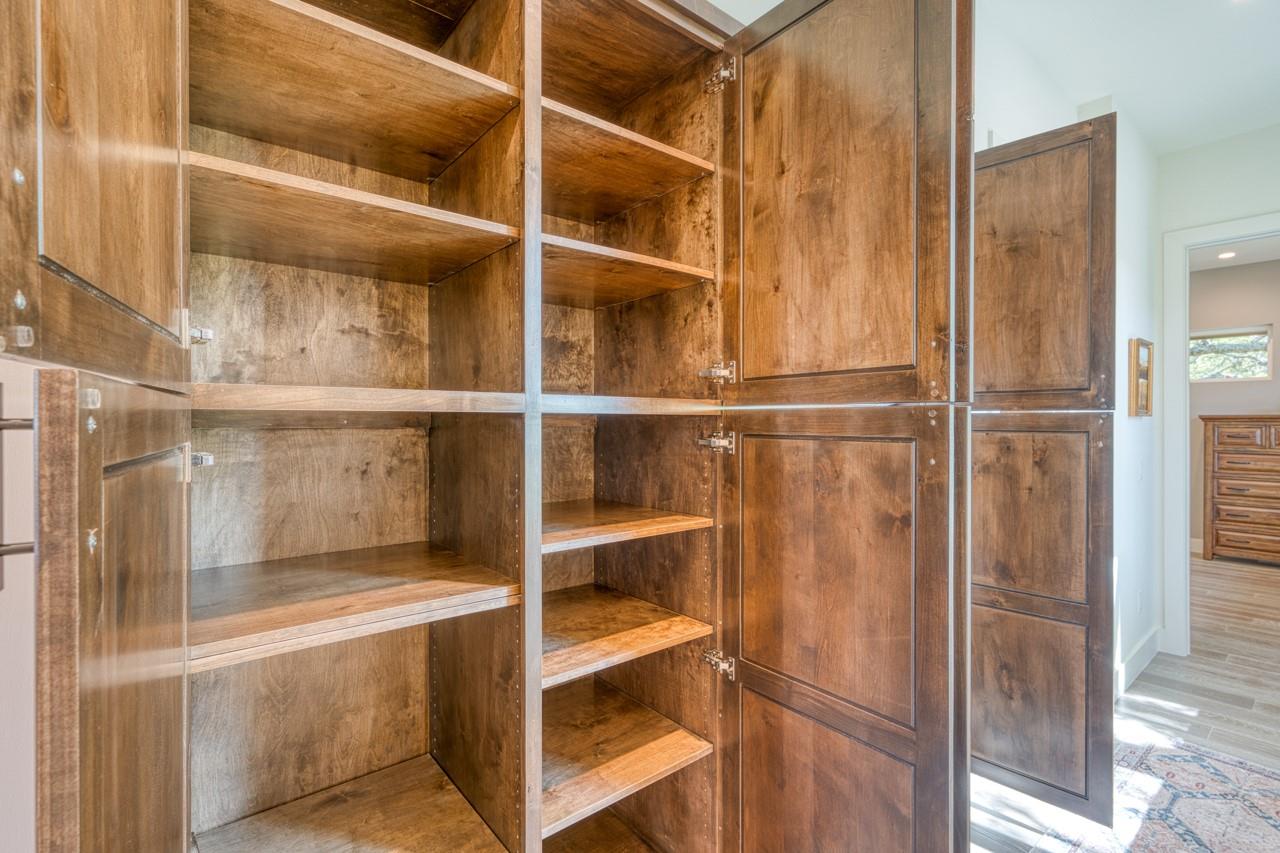 128 Westgate Loop, Horseshoe Bay, TX 78657