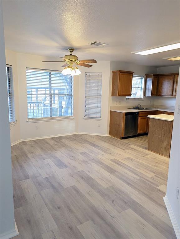 1628 W Pflugerville Pkwy, Round Rock, TX 78664