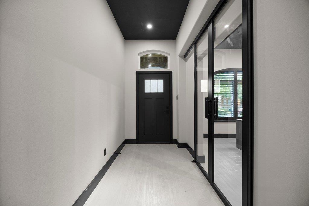 18528 Blue Pond Dr, Pflugerville, TX 78660