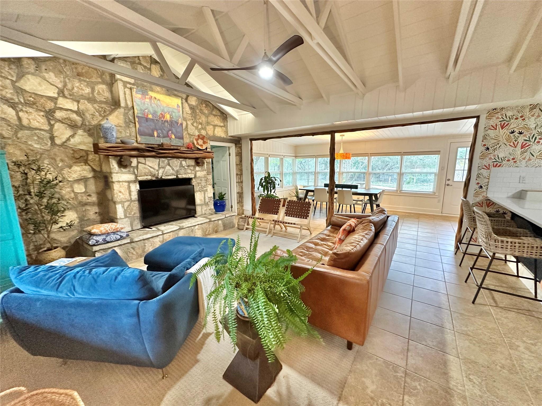 29 Presidio Rd, Wimberley, TX 78676