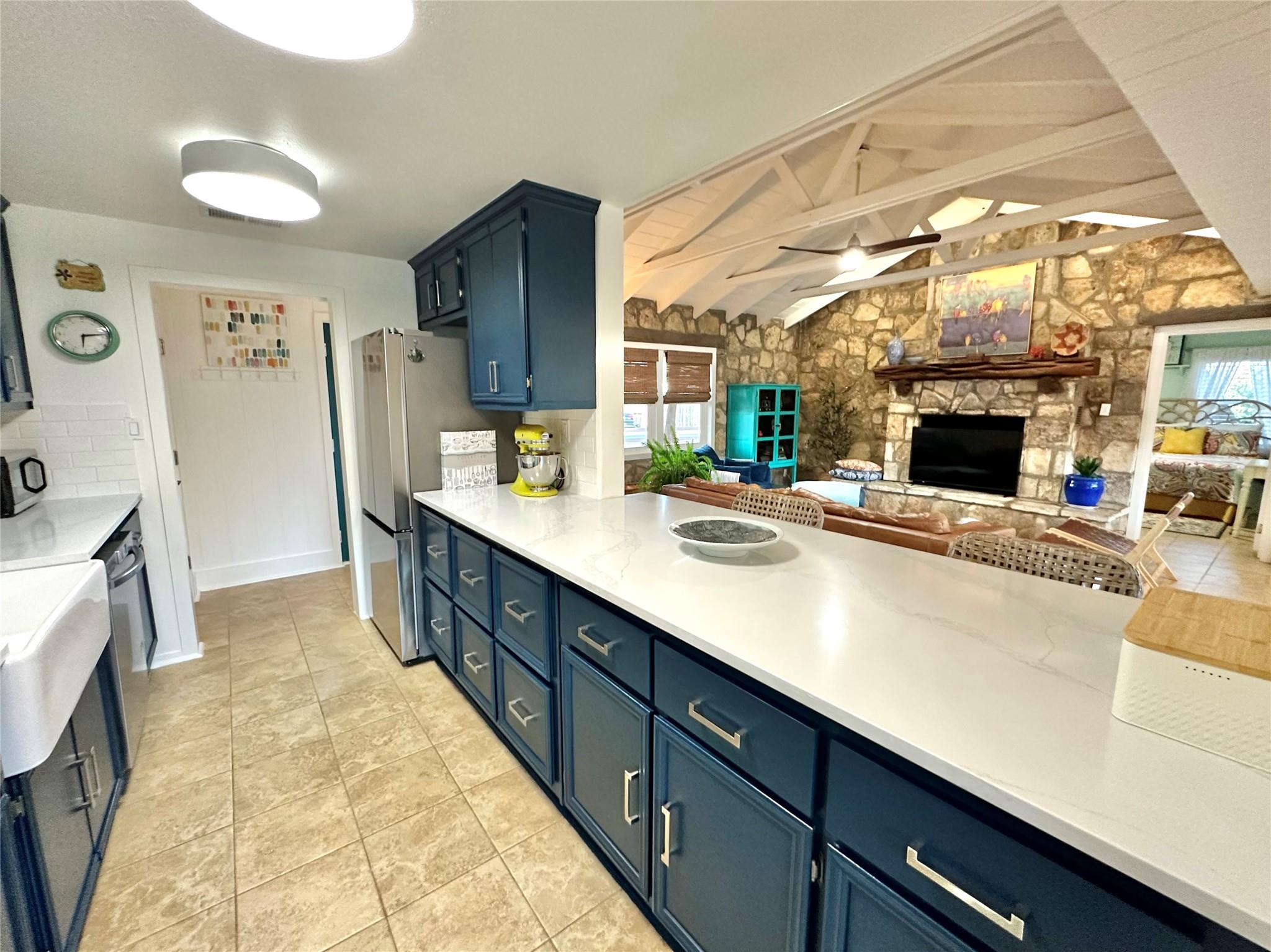 29 Presidio Rd, Wimberley, TX 78676