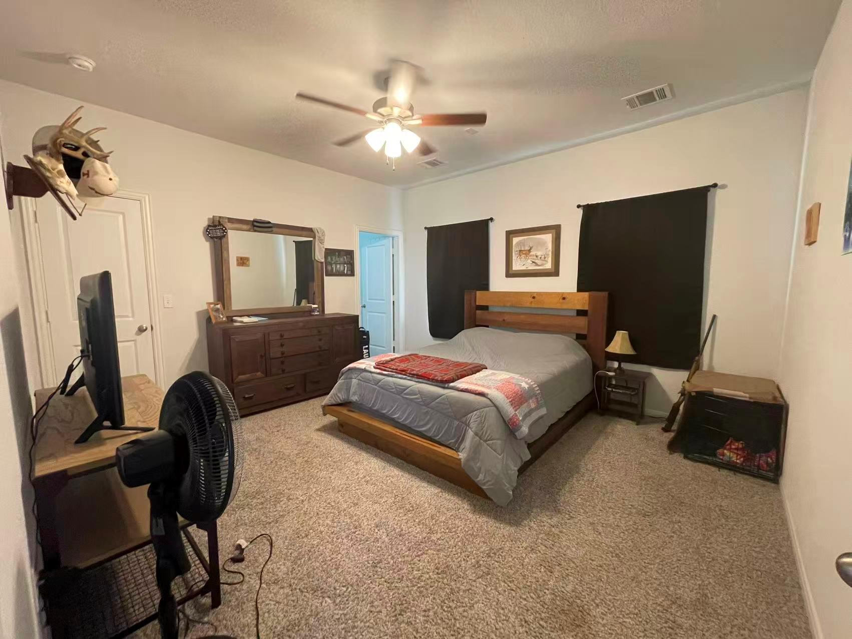 141 Mammoth Dr, Kyle, TX 78640