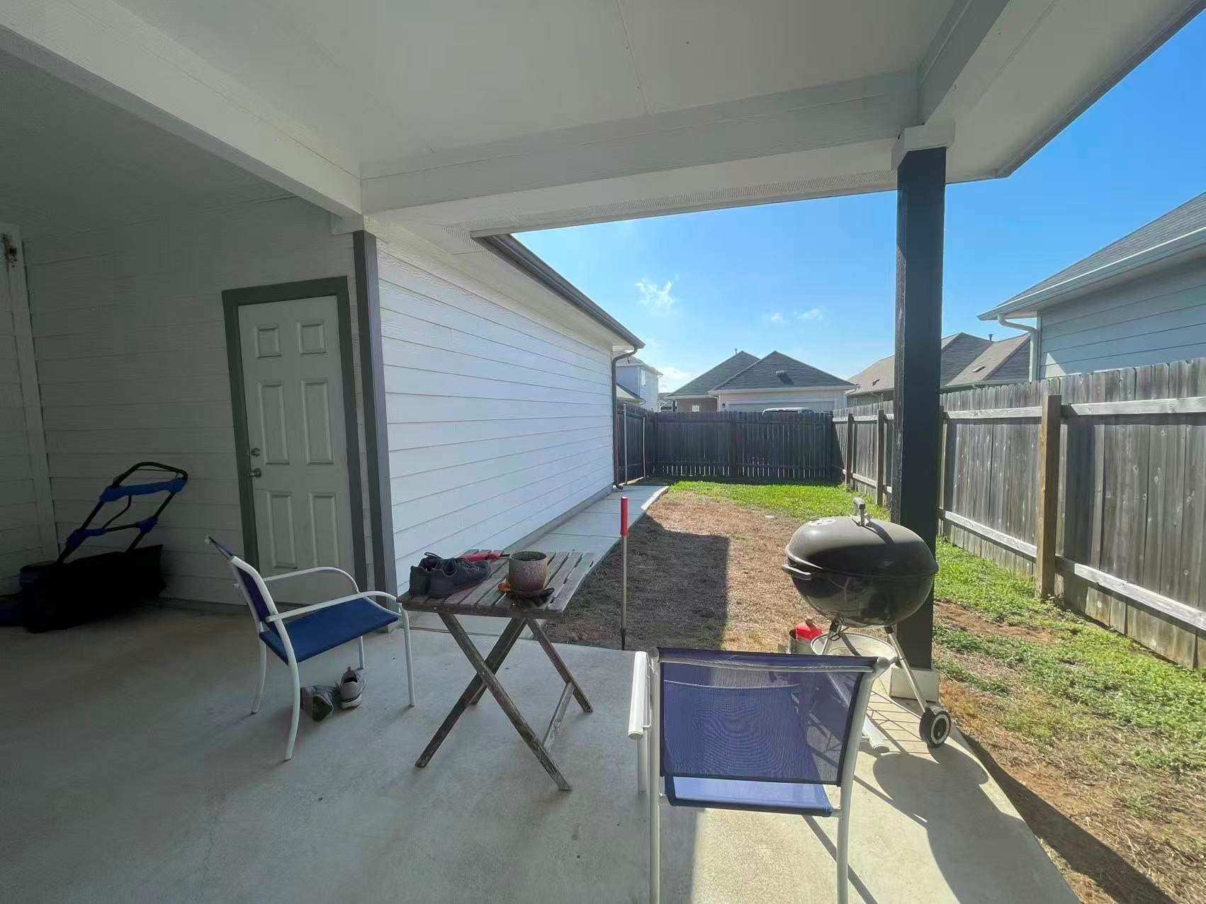 141 Mammoth Dr, Kyle, TX 78640