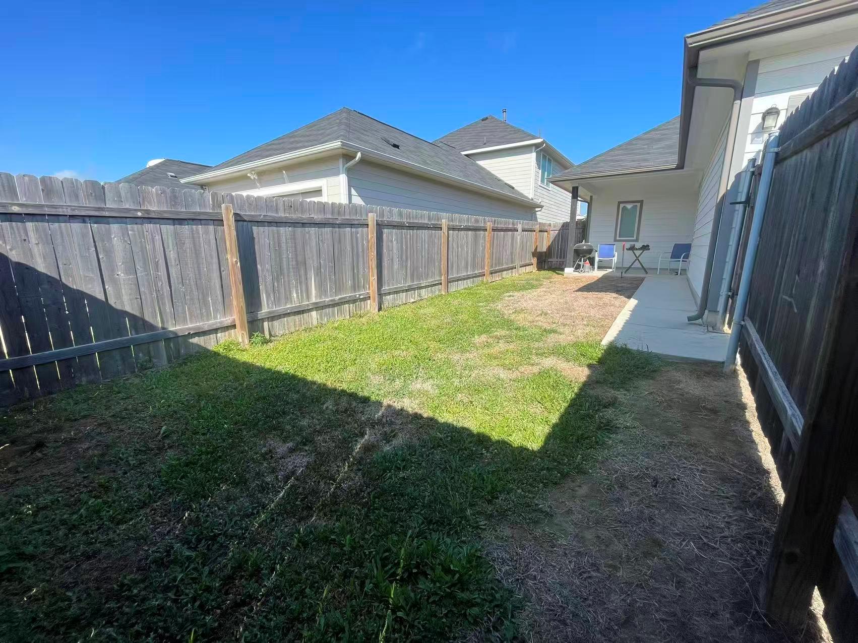 141 Mammoth Dr, Kyle, TX 78640