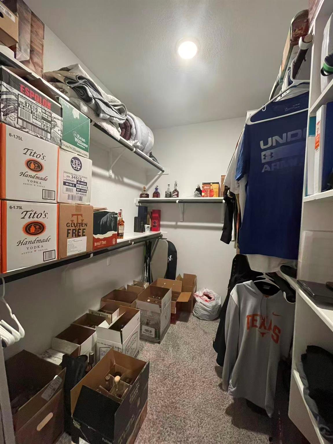 141 Mammoth Dr, Kyle, TX 78640