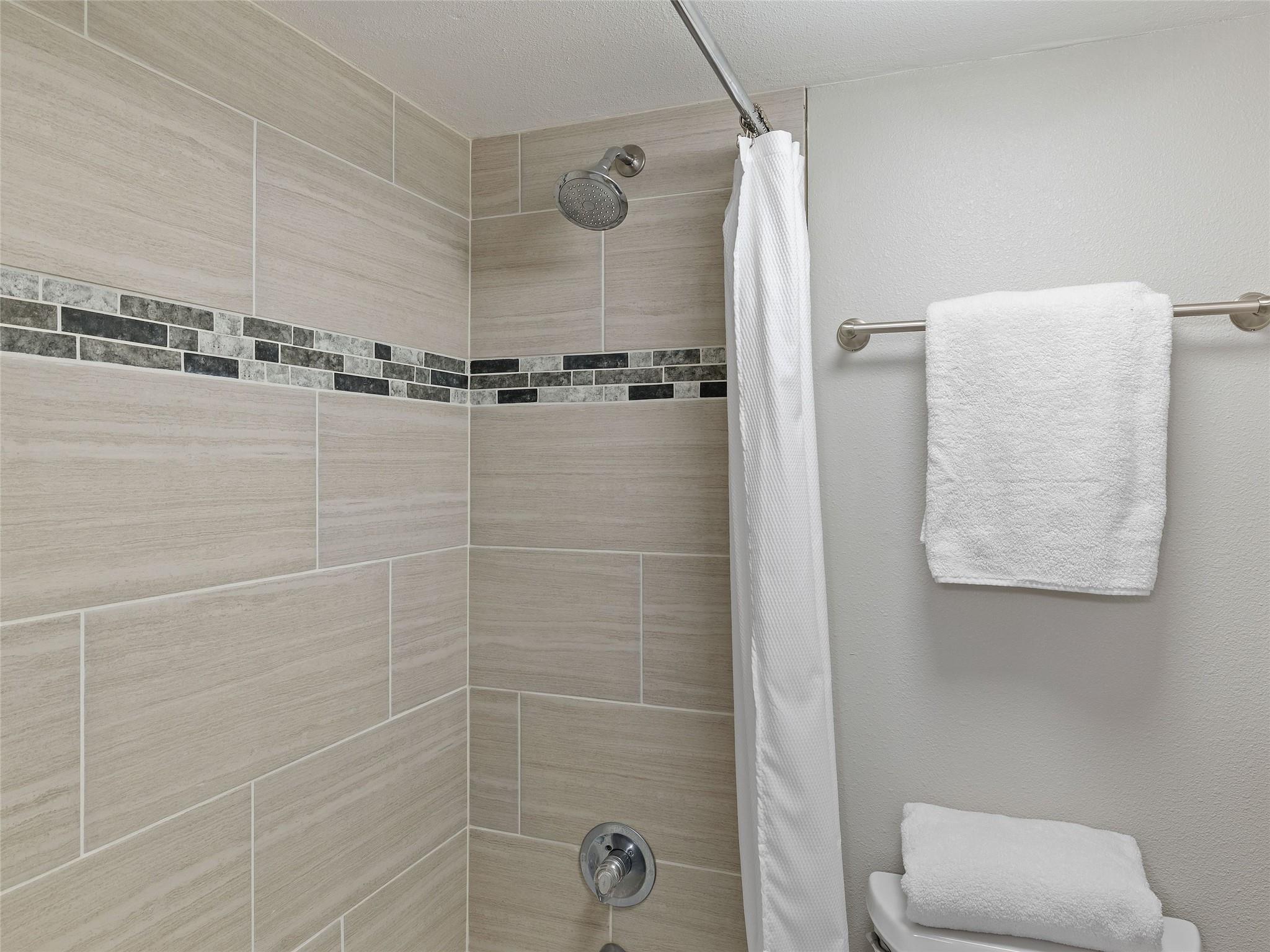 23 Stoney Creek Cv, Lakeway, TX 78734