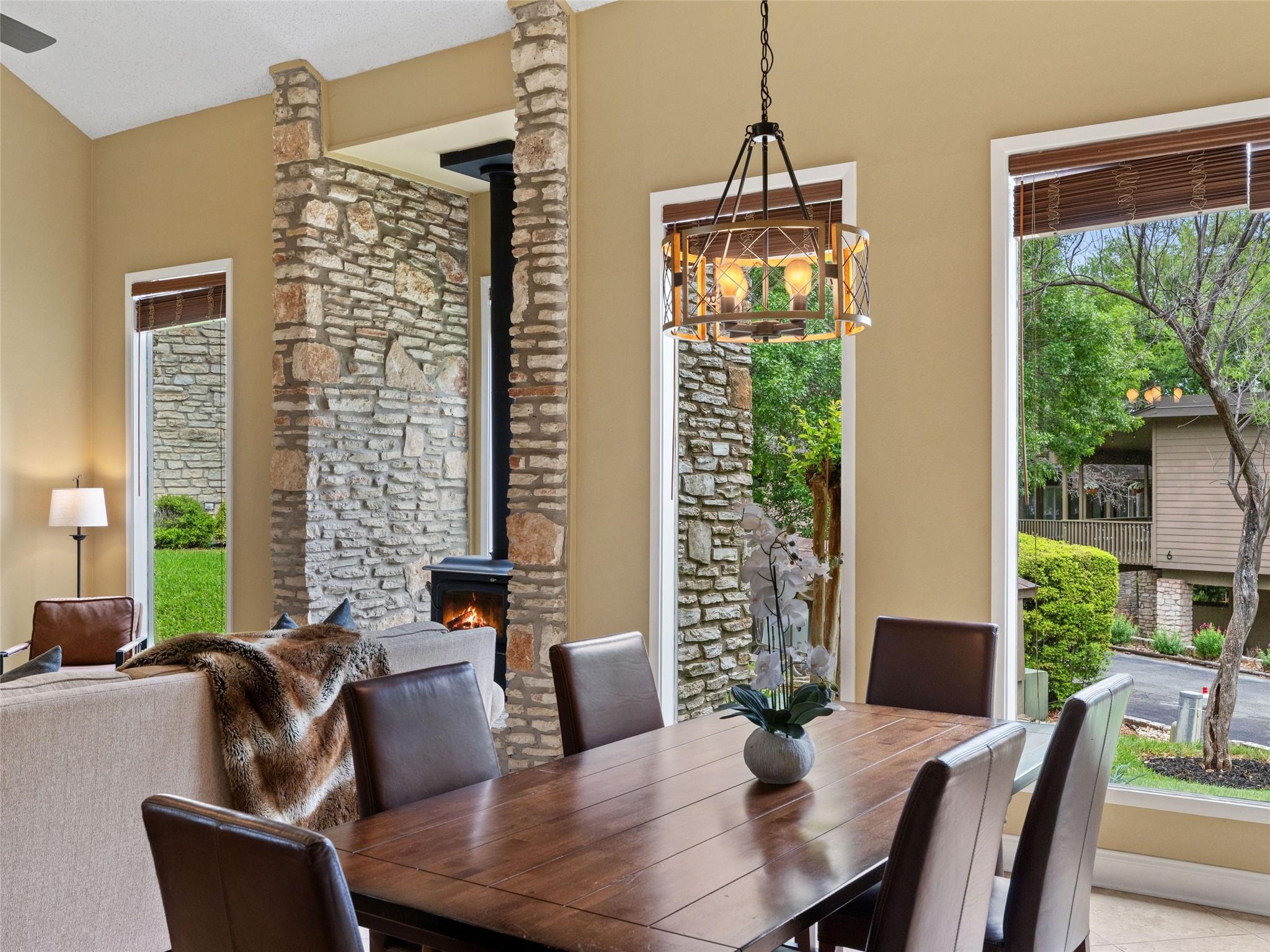 23 Stoney Creek Cv, Lakeway, TX 78734