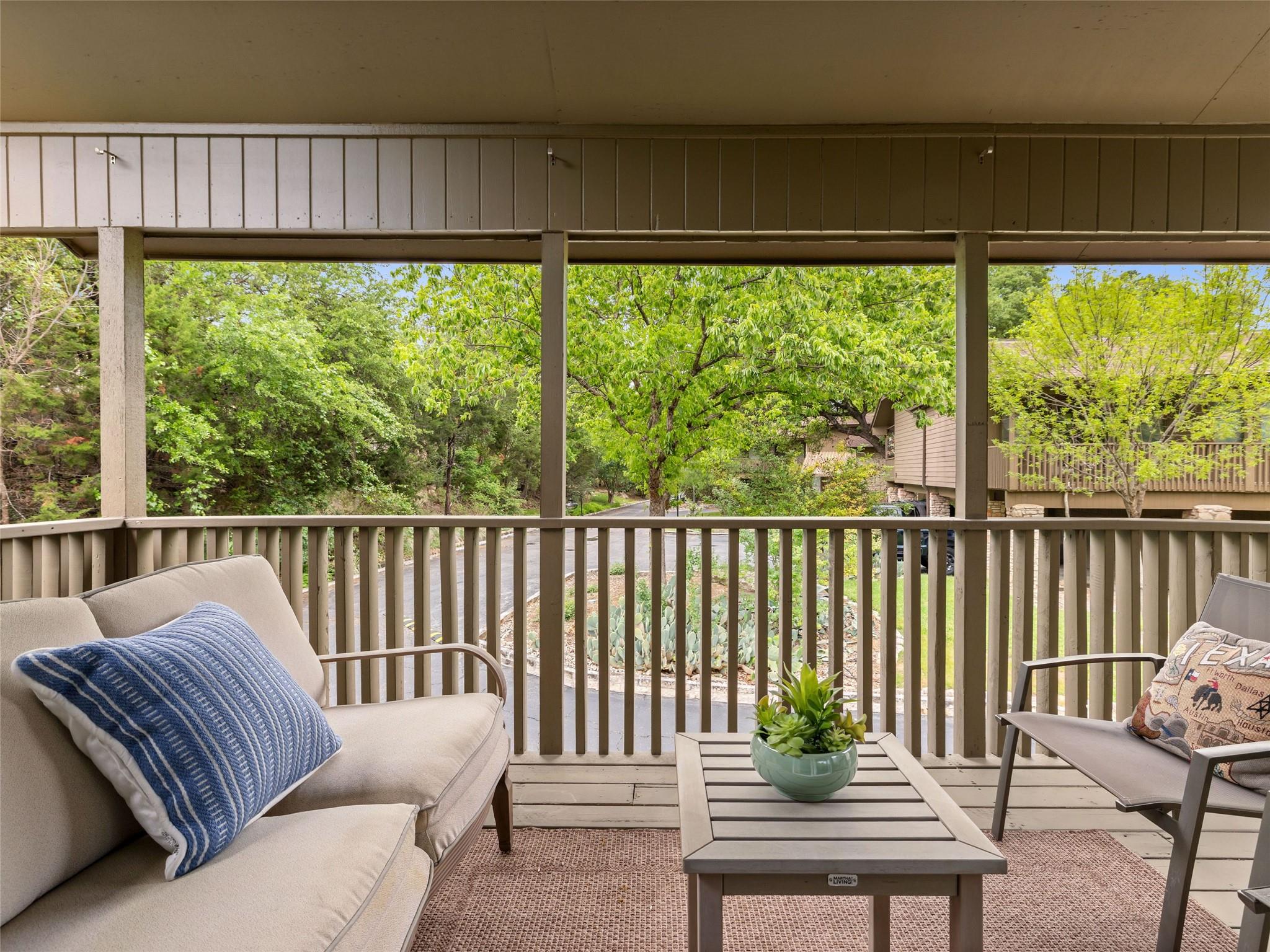 23 Stoney Creek Cv, Lakeway, TX 78734