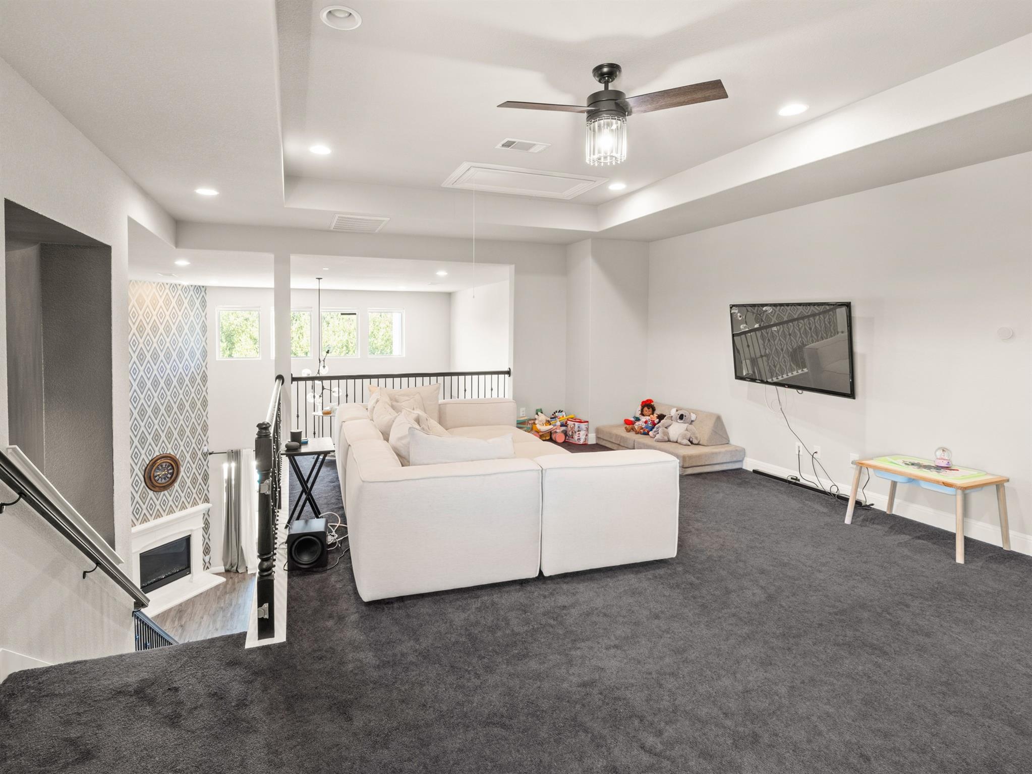 5304 Via Besso Dr, Bee Cave, TX 78738