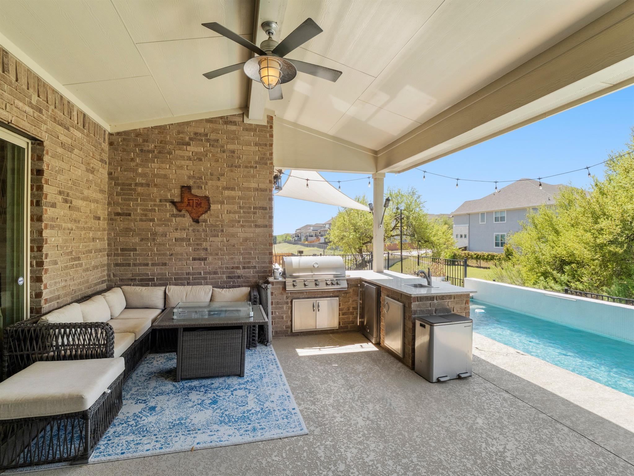 5304 Via Besso Dr, Bee Cave, TX 78738