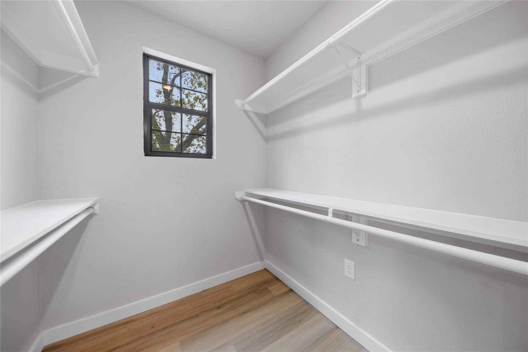 700 Rice St, Rockdale, TX 76567