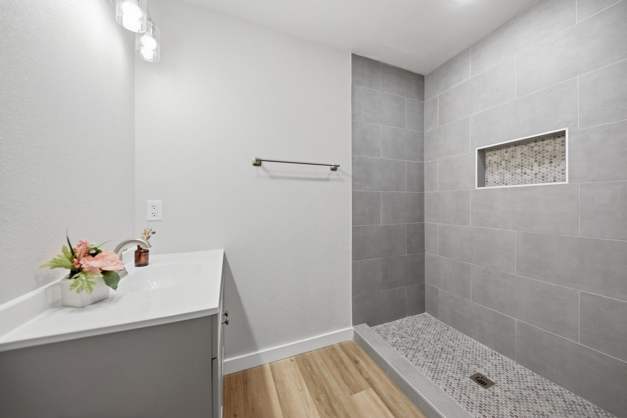 700 Rice St, Rockdale, TX 76567