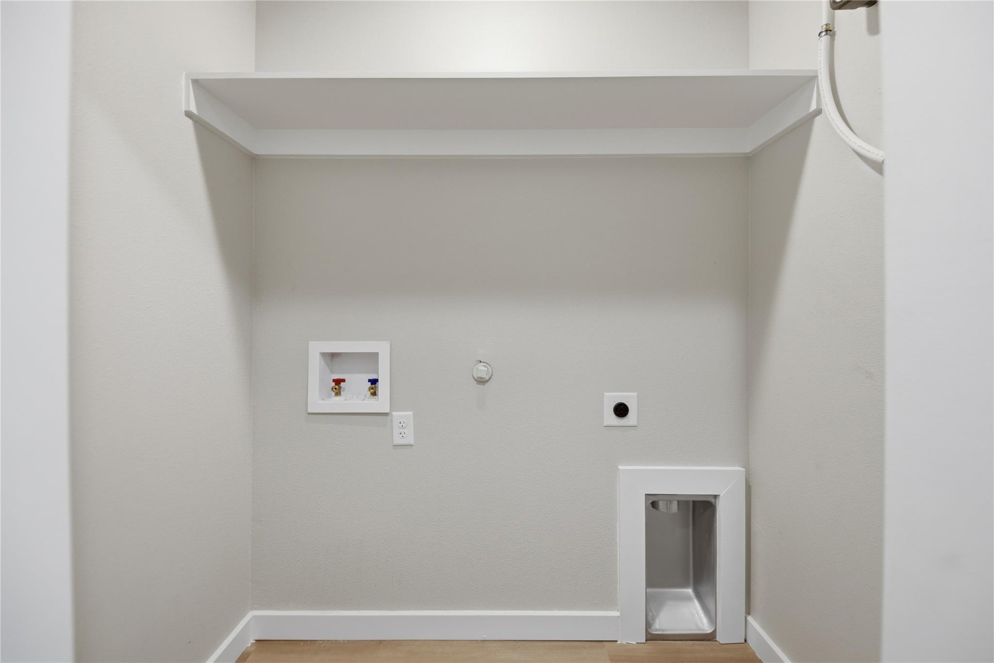 700 Rice St, Rockdale, TX 76567