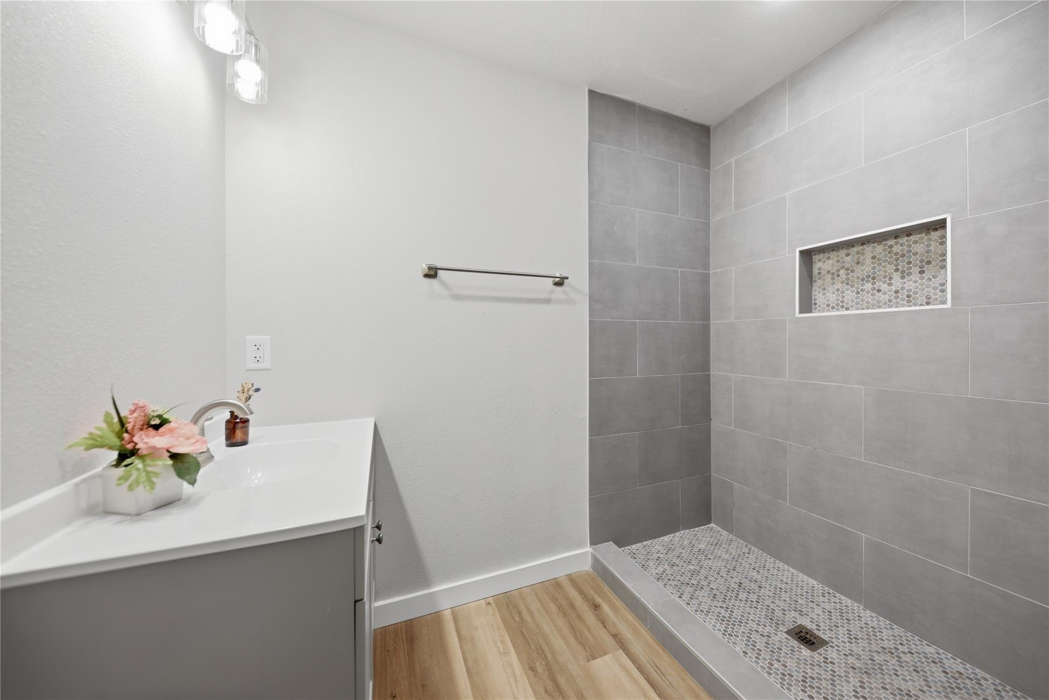 700 Rice St, Rockdale, TX 76567