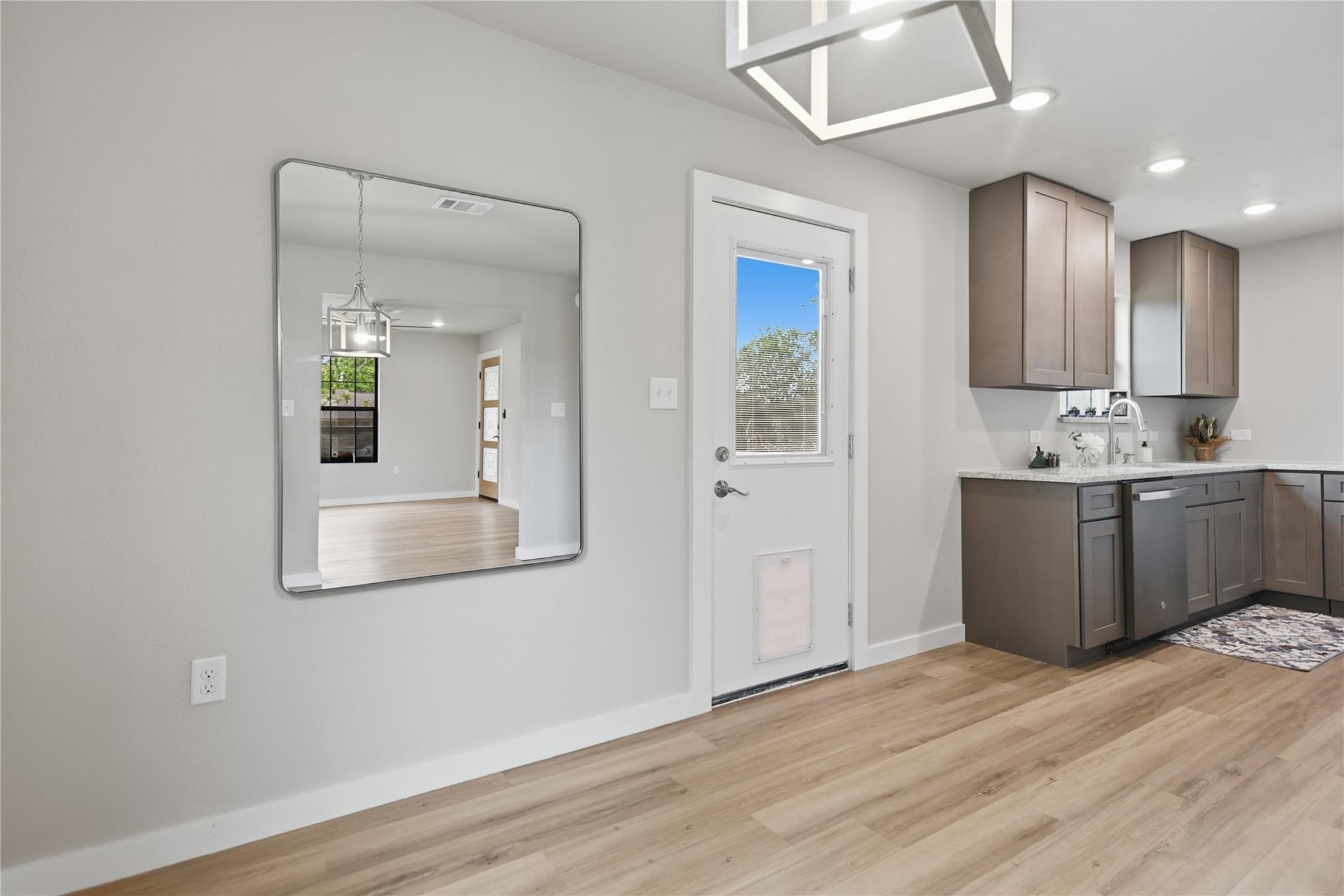 700 Rice St, Rockdale, TX 76567