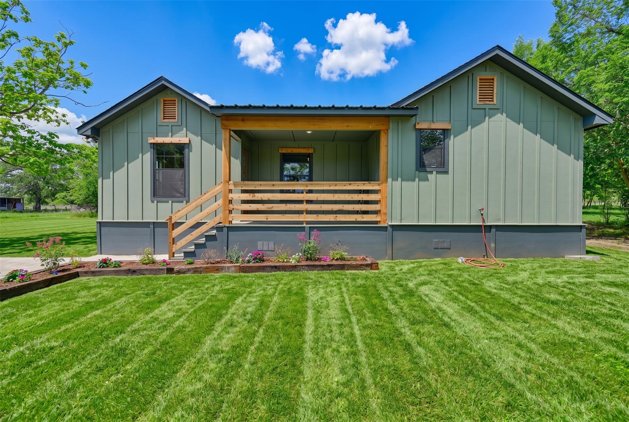 700 Rice St, Rockdale, TX 76567