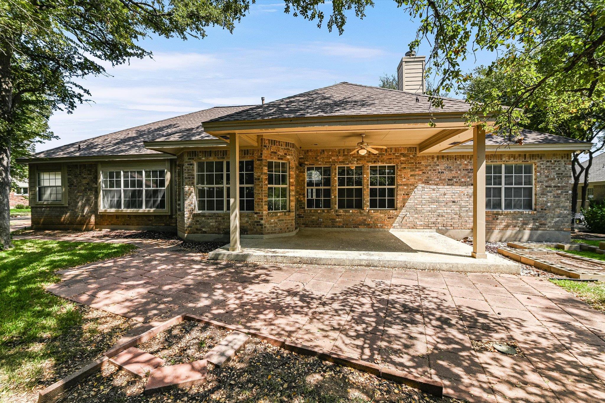 109 Stacey Ln, Georgetown, TX 78628