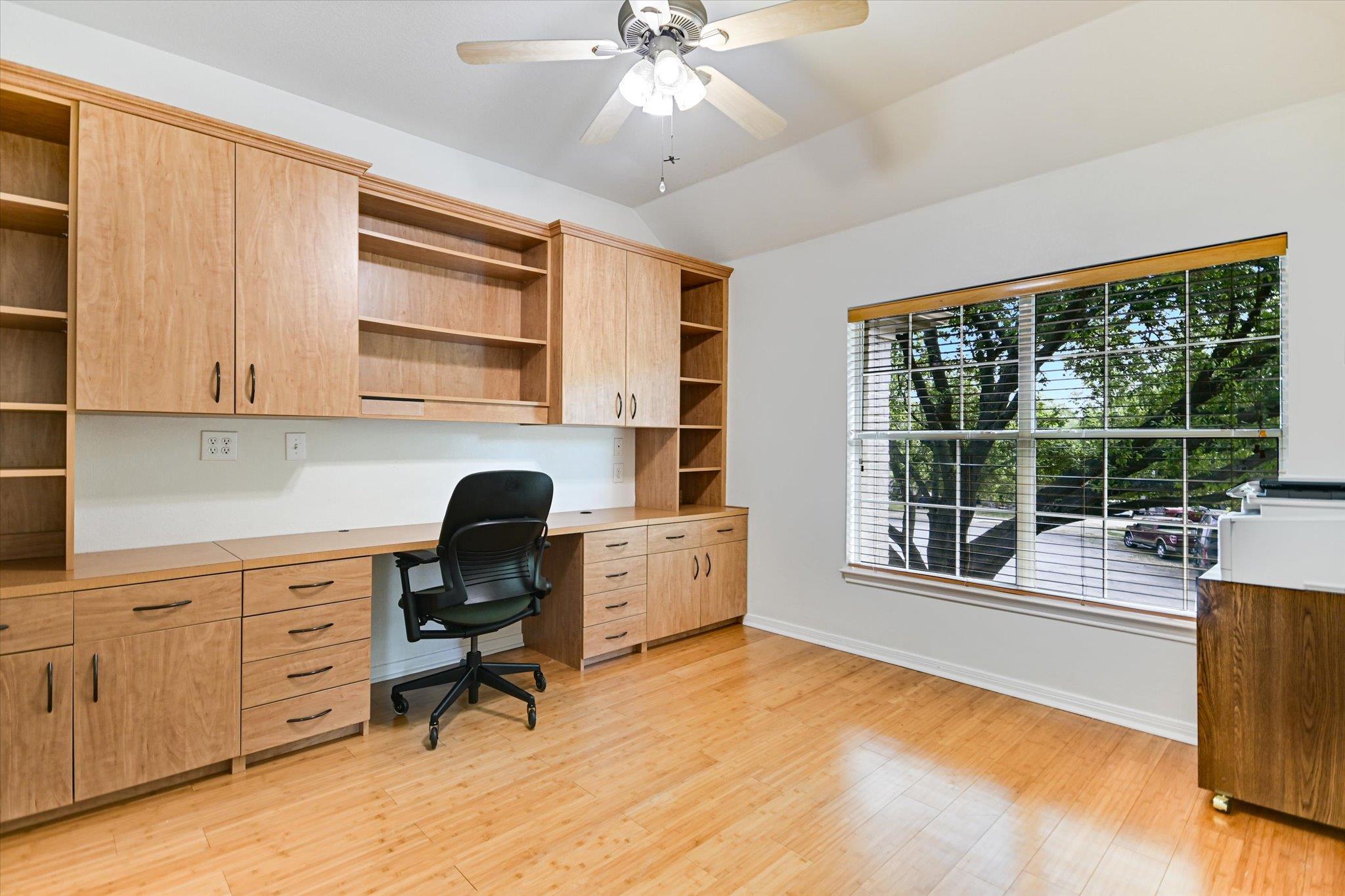 8925 Joachim Ln, Austin, TX 78717