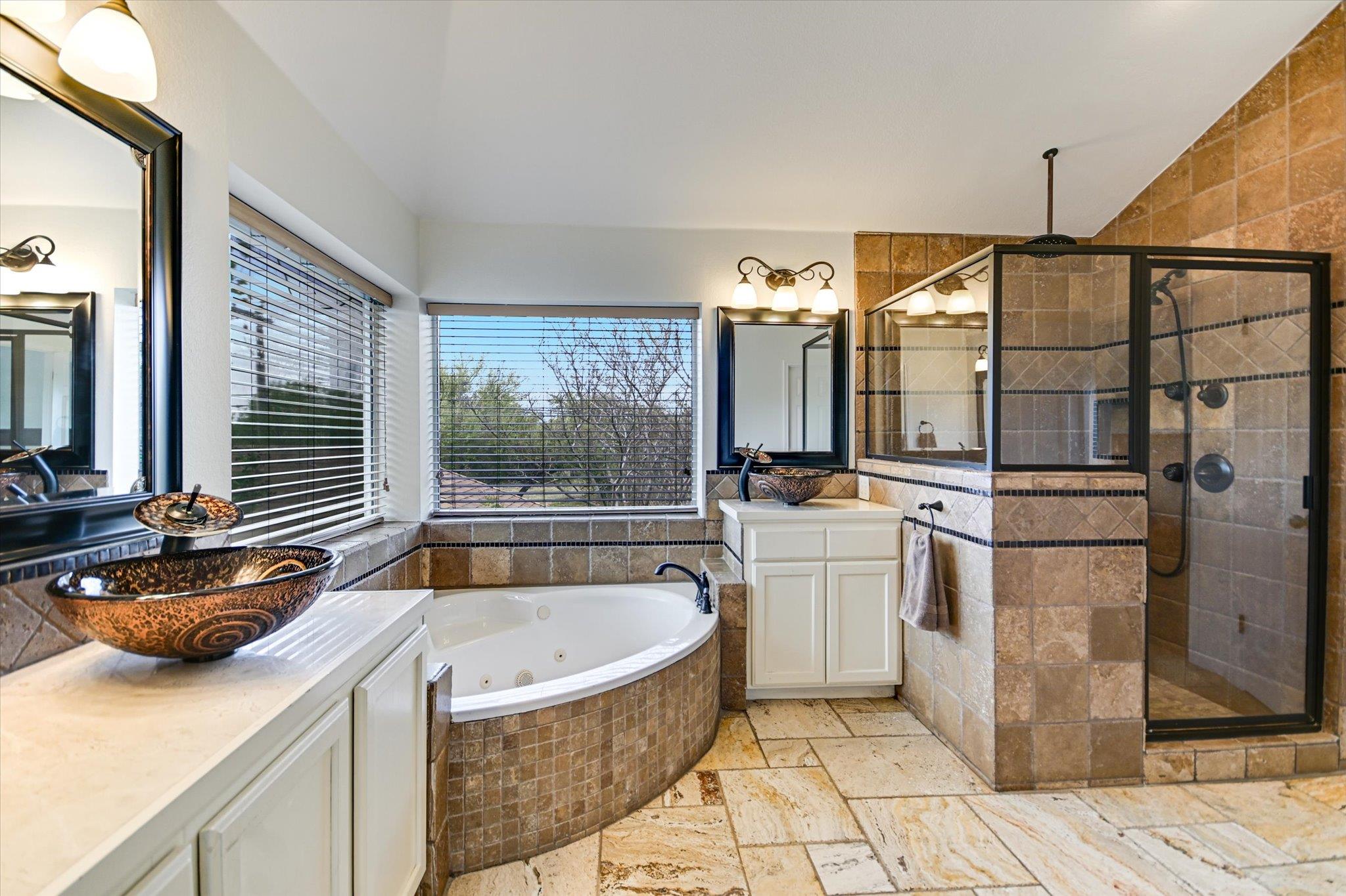 8925 Joachim Ln, Austin, TX 78717