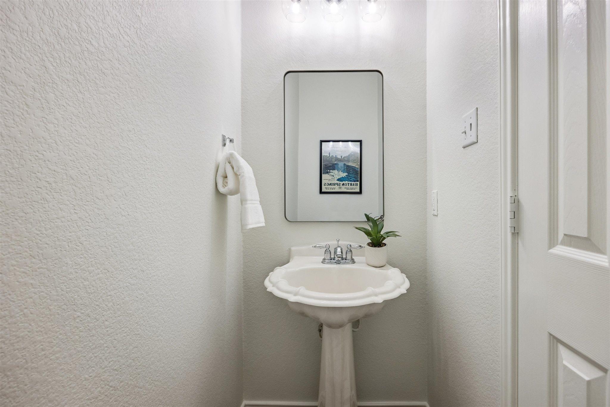 8317 Empress Blvd, Austin, TX 78745