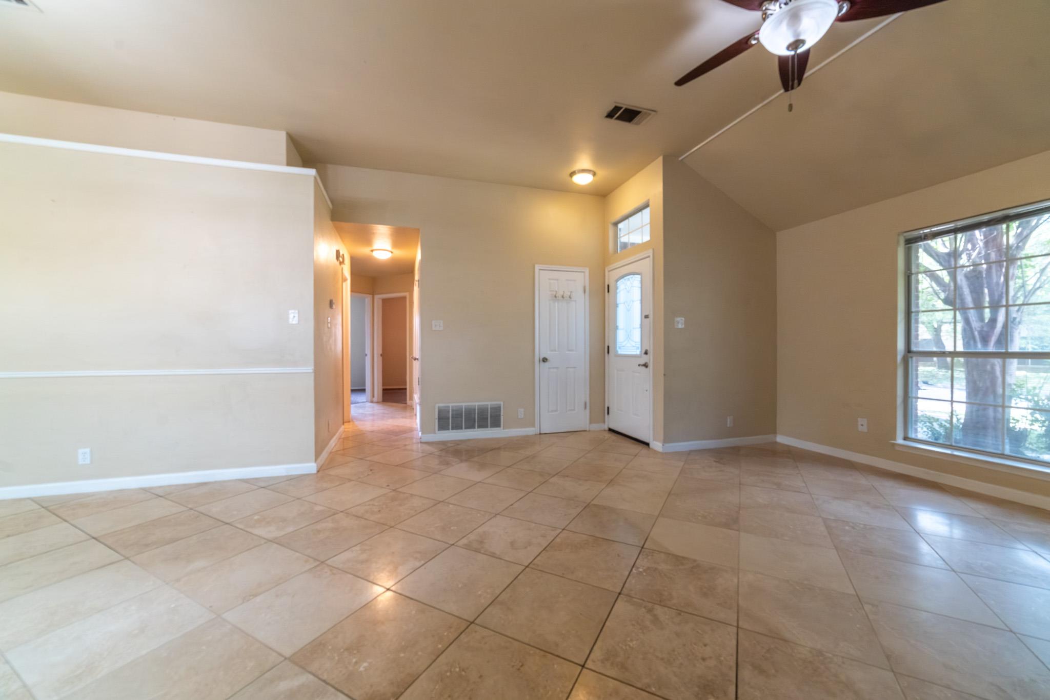 8412 HILL ROCK Dr, Round Rock, TX 78681