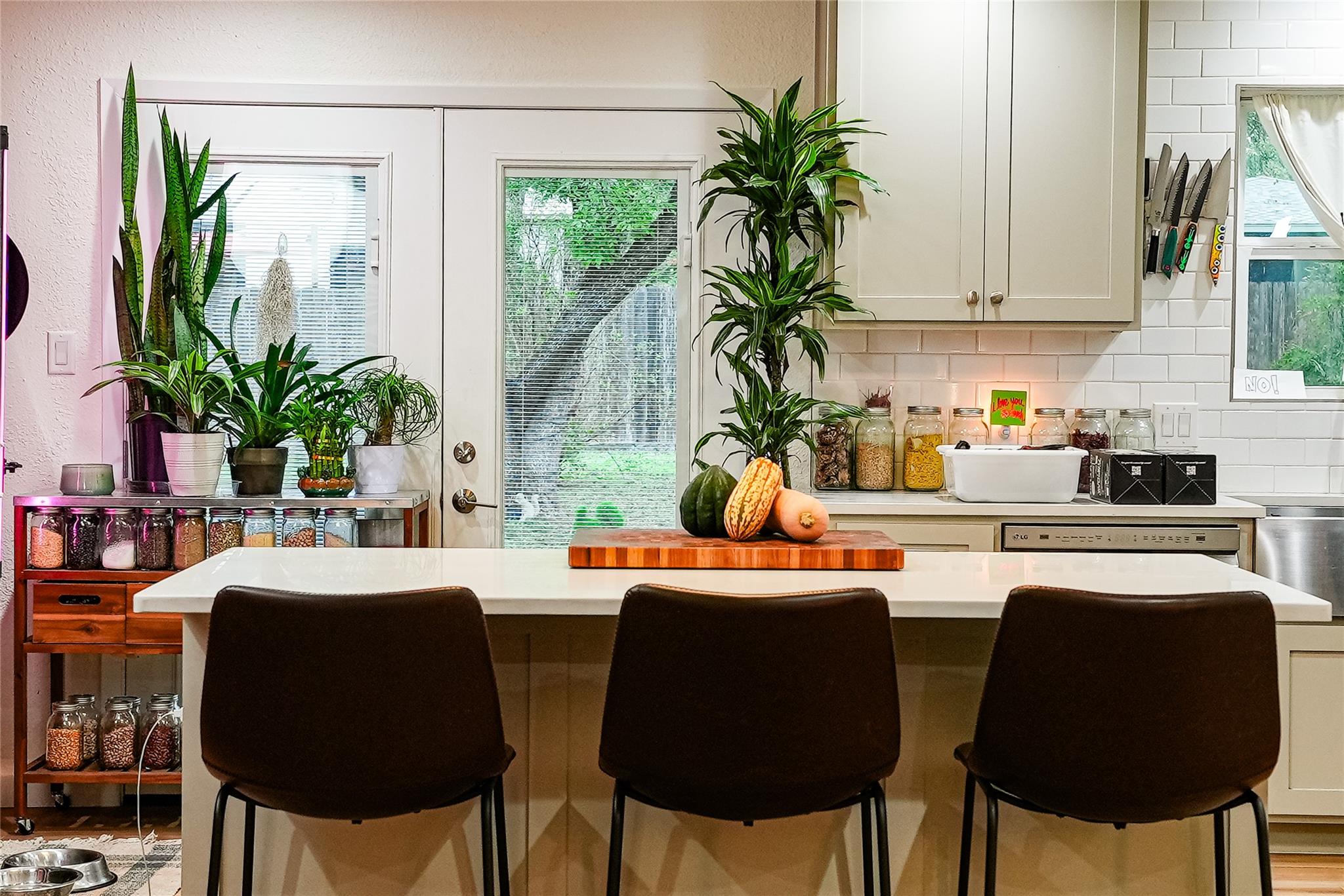 204 Chippendale Ave, Austin, TX 78745