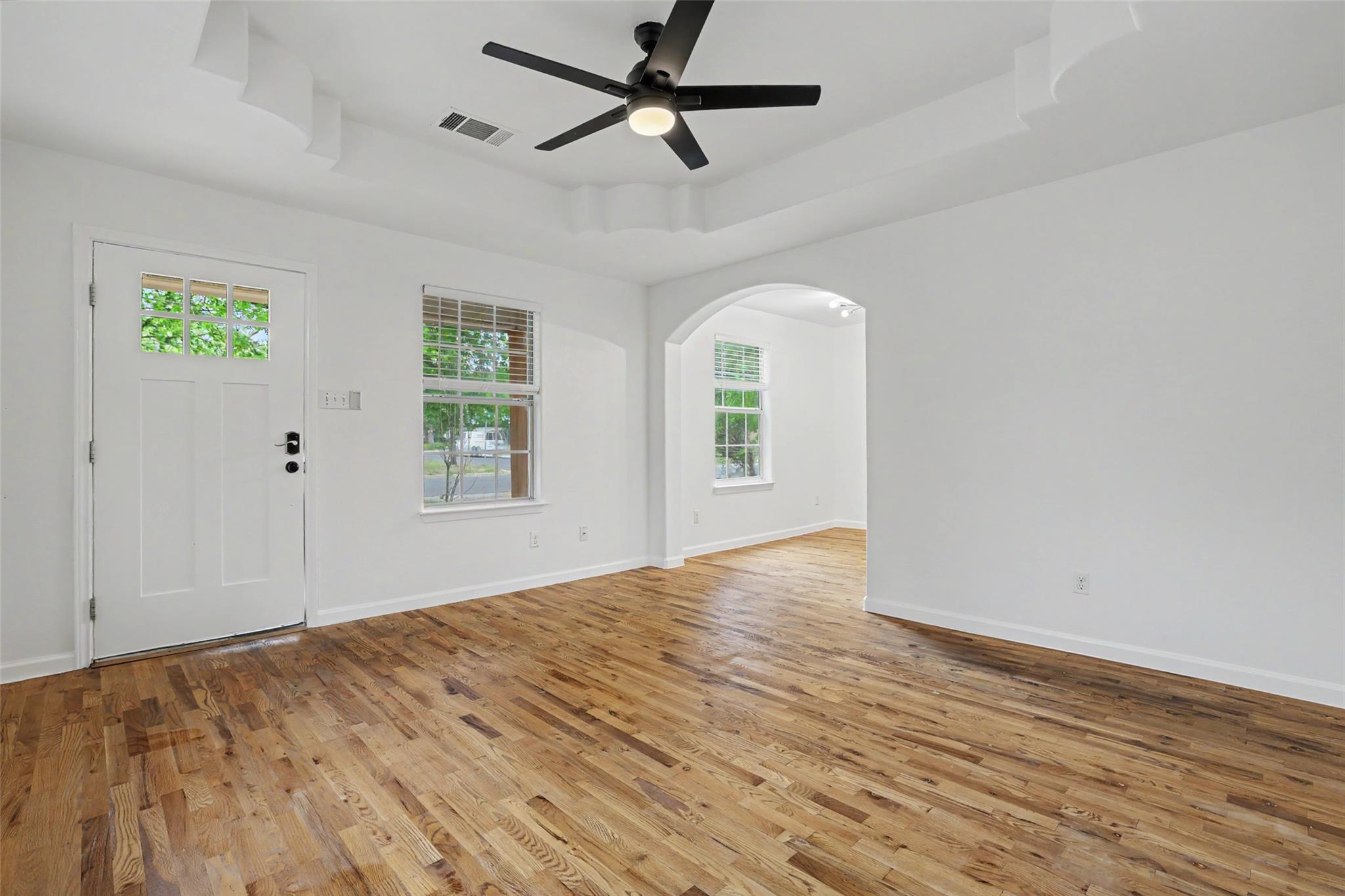 6307 Chesterfield Ave, Austin, TX 78752