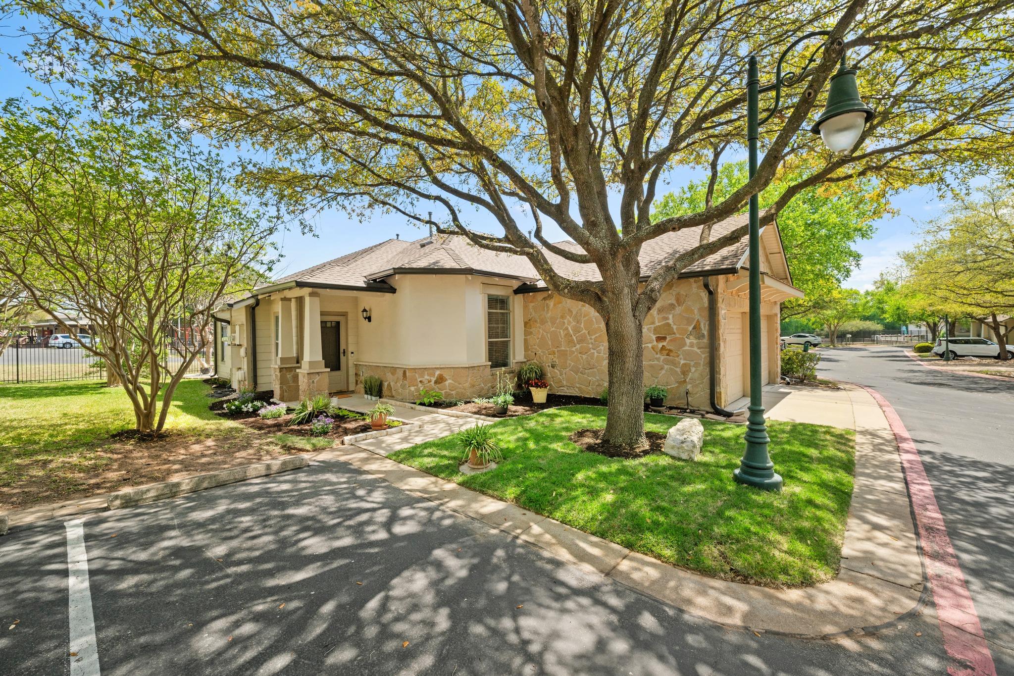 6801 Beckett Rd # 106L, Austin, TX 78749