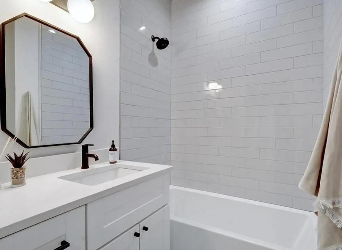 4405 Banister Ln # B, Austin, TX 78745