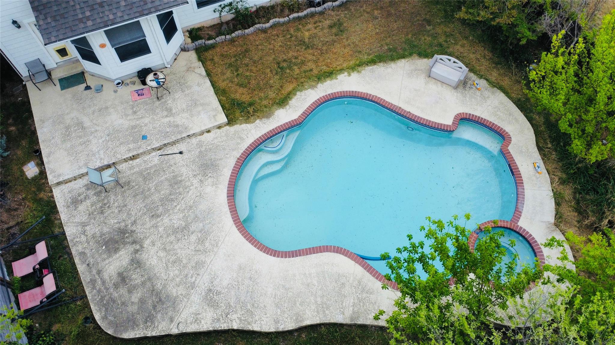 216 Settlers Valley Dr, Pflugerville, TX 78660