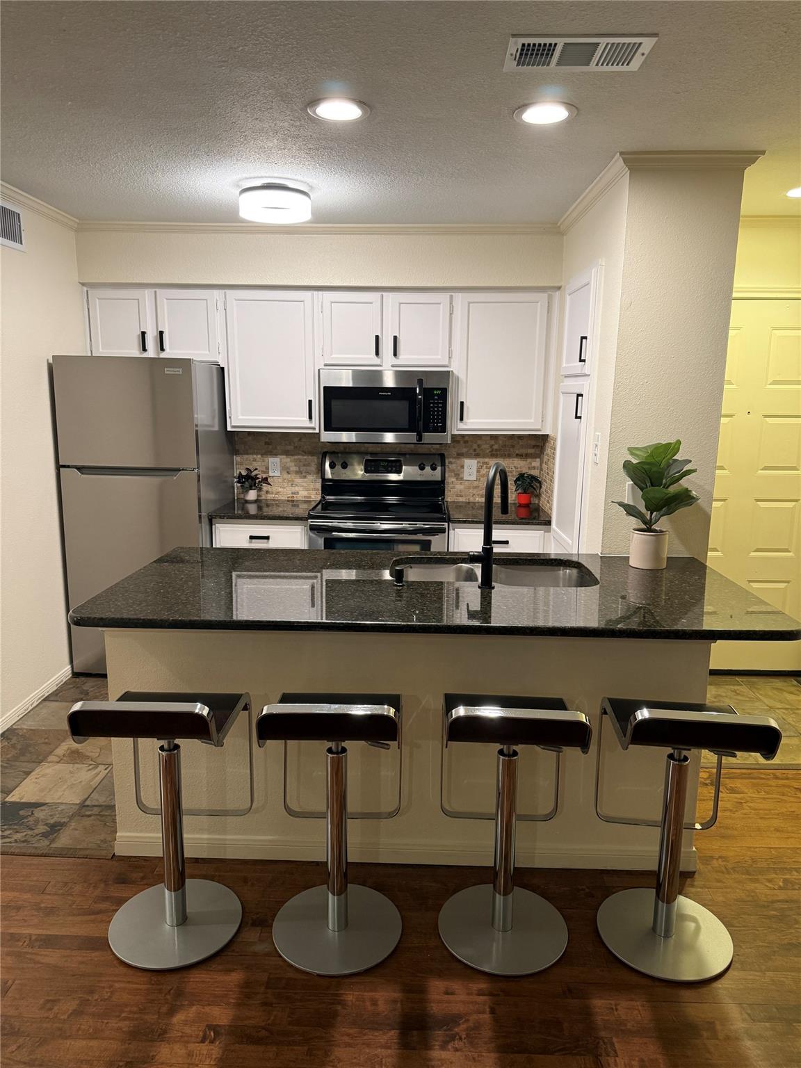 8888 Tallwood Dr # 3207, Austin, TX 78759