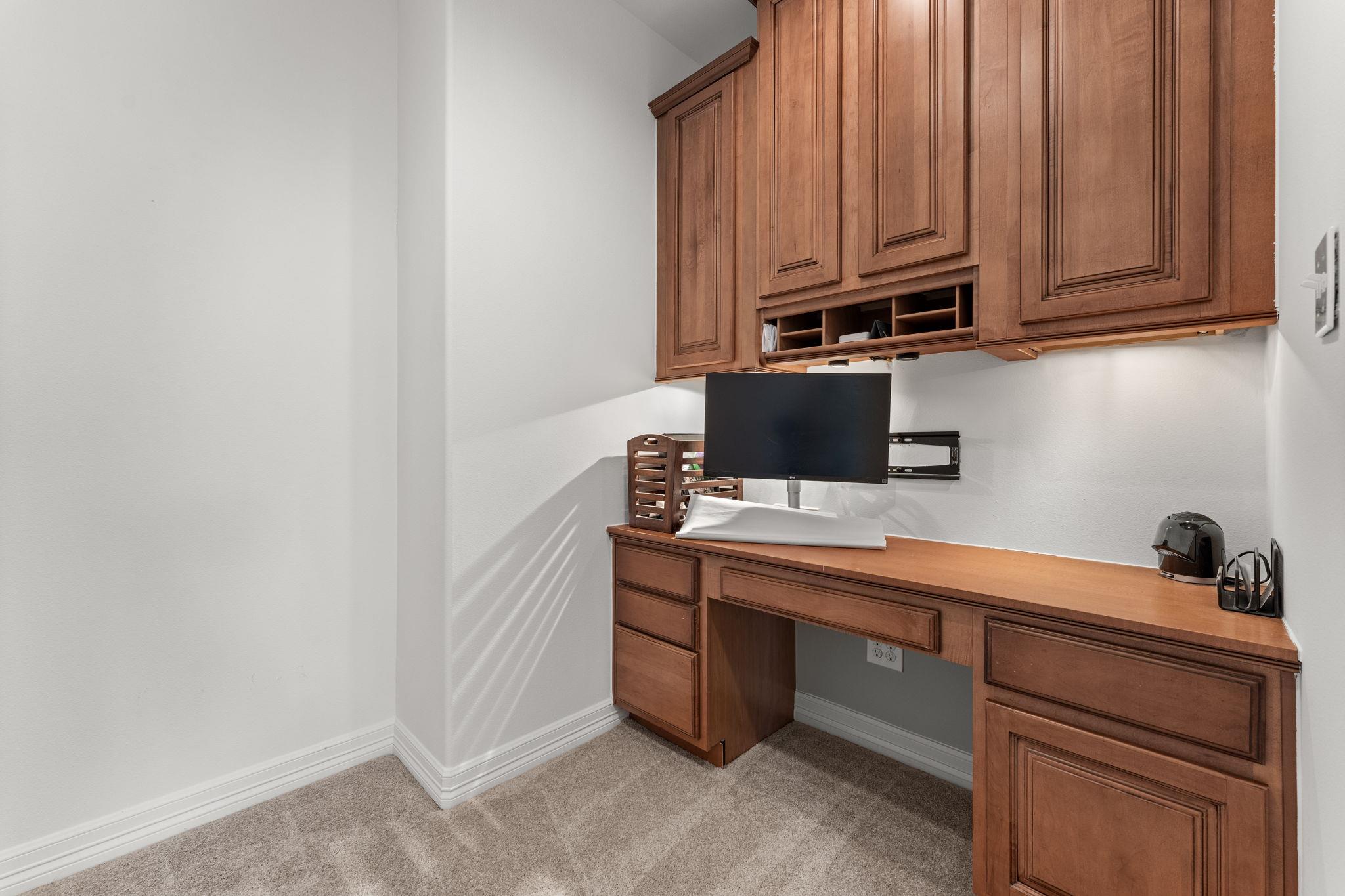 14000 Saskatchewan Dr, Austin, TX 78734