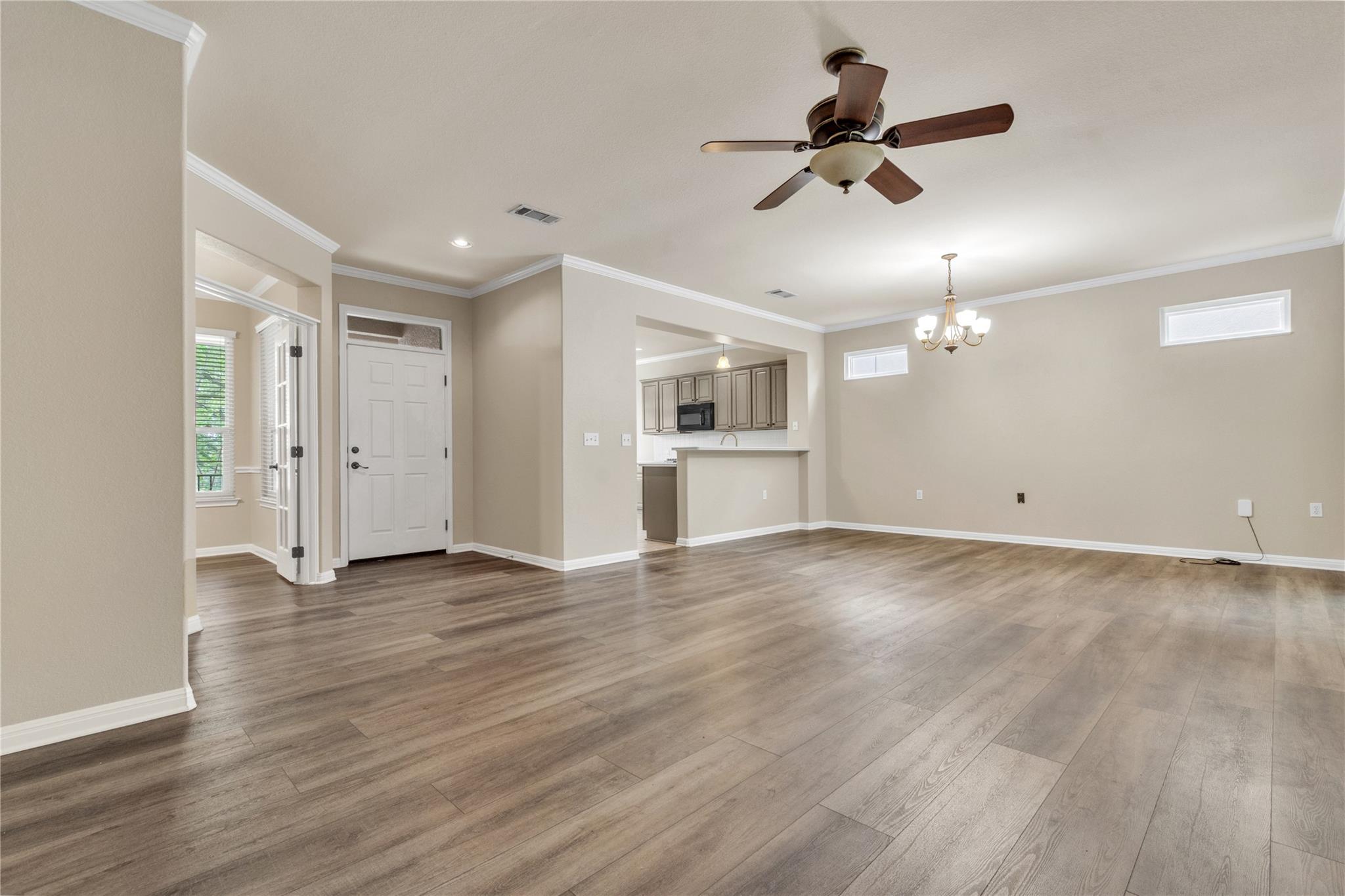 409 Rio Grande Loop, Georgetown, TX 78633