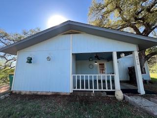 2410 Lakeview Ln, Granite Shoals, TX 78654