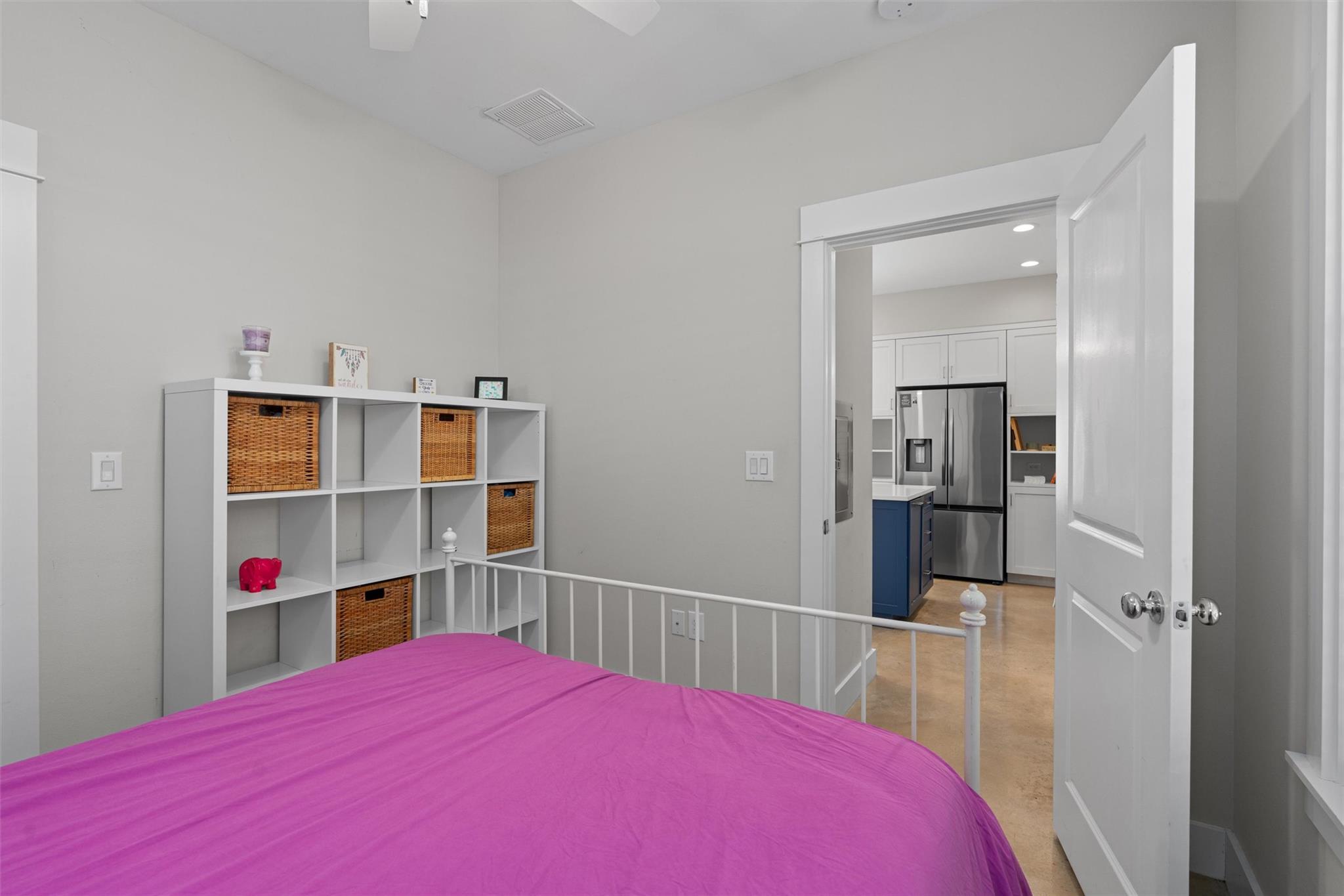 1809 Chestnut Ave # 2, Austin, TX 78702