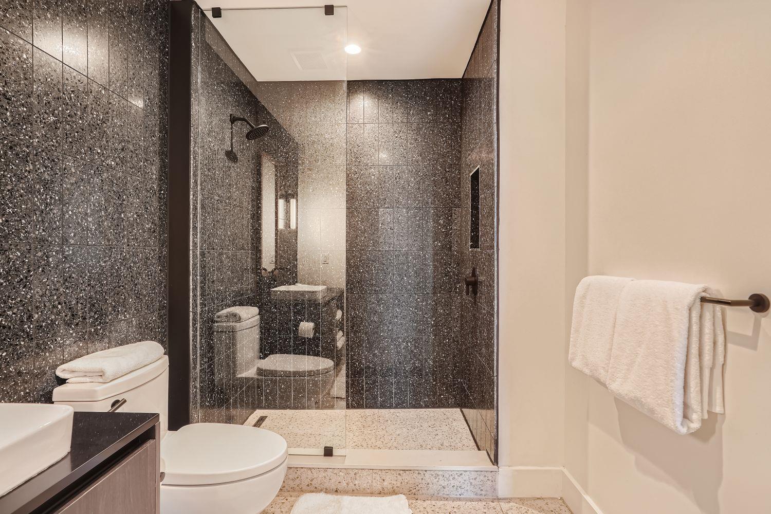 48 East Ave # 1707, Austin, TX 78701