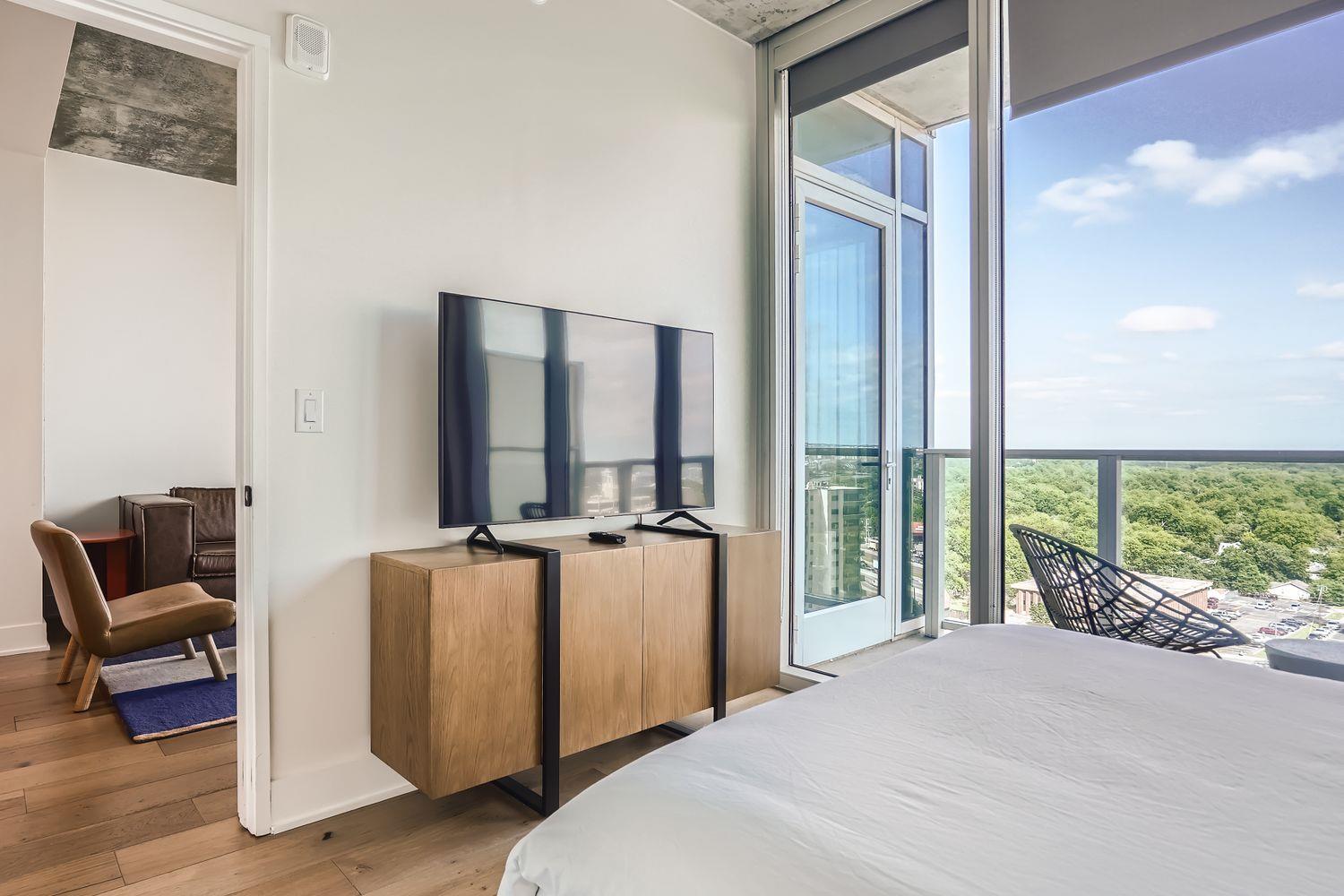 48 East Ave # 1707, Austin, TX 78701