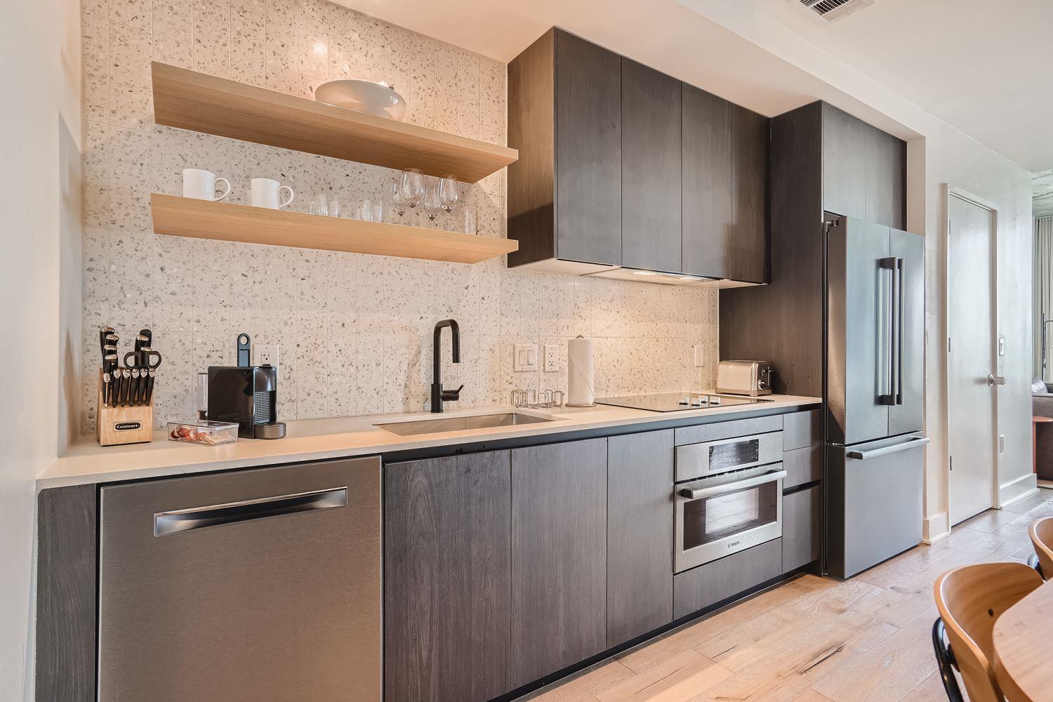 48 East Ave # 1707, Austin, TX 78701