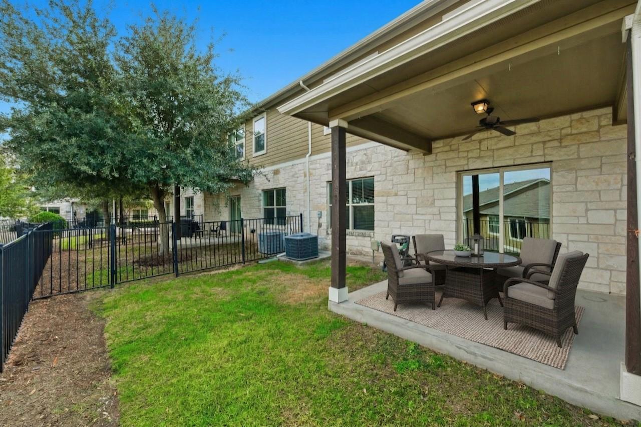 516 E Slaughter Ln # 2402, Austin, TX 78744