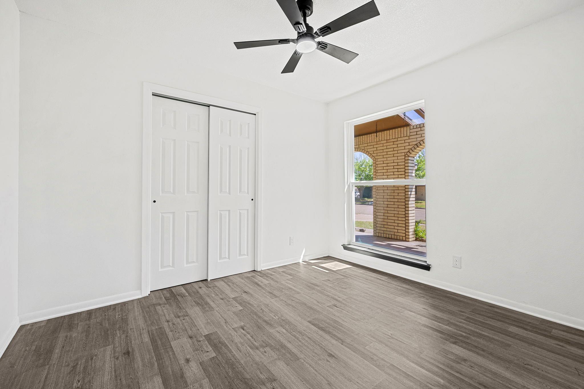 2305 Athens St, Killeen, TX 76541