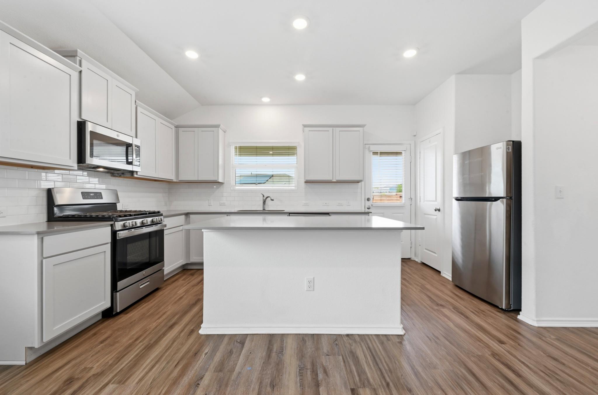 388 Barcelona, Kyle, TX 78640