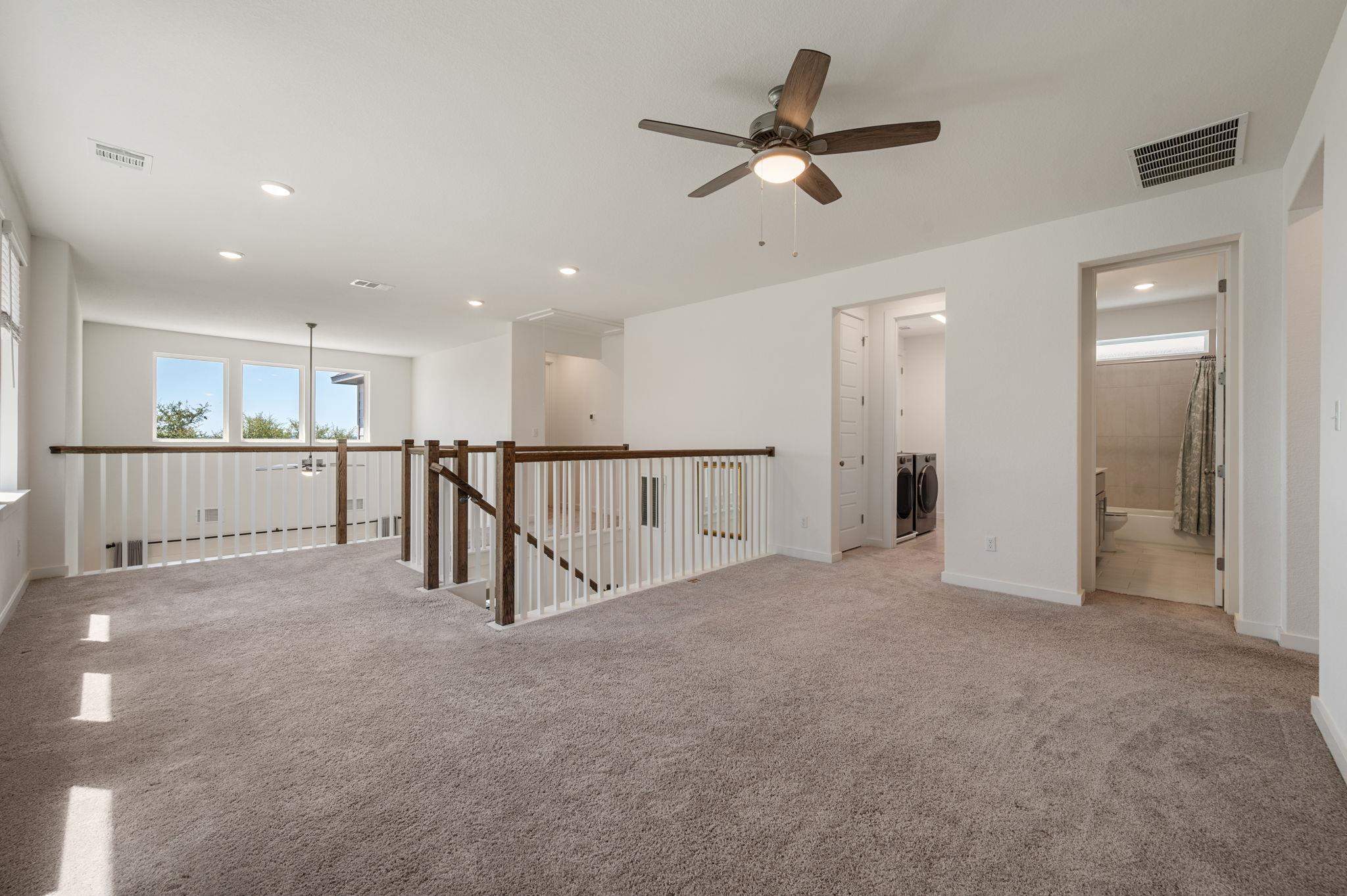 256 Comfort Maple Lane, Dripping Springs, TX 78620