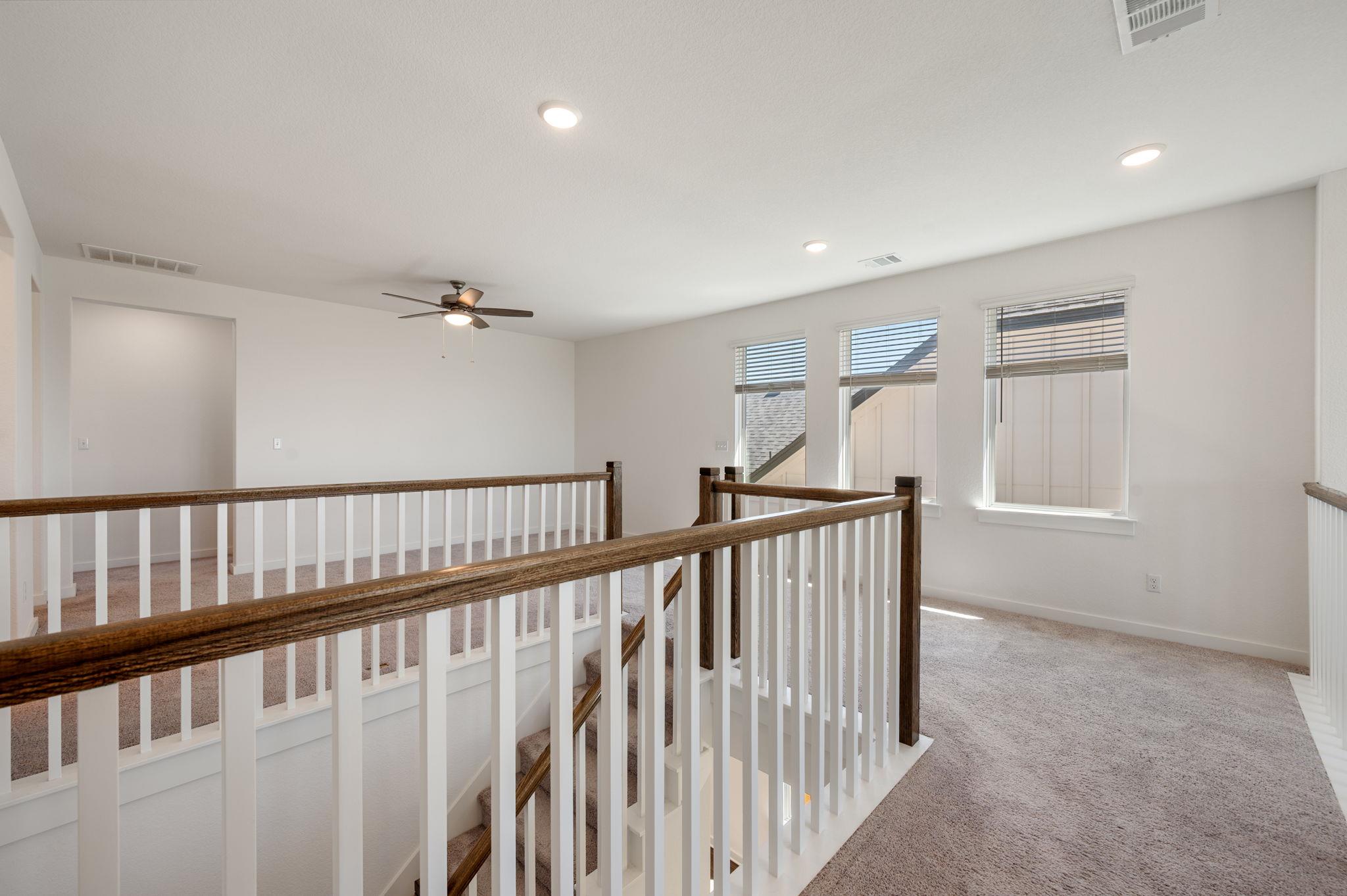 256 Comfort Maple Lane, Dripping Springs, TX 78620