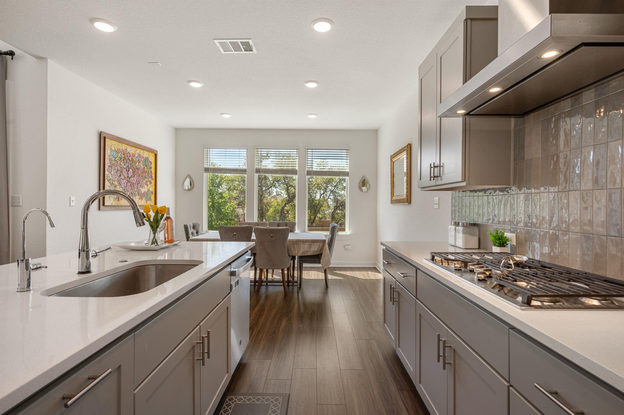 256 Comfort Maple Lane, Dripping Springs, TX 78620