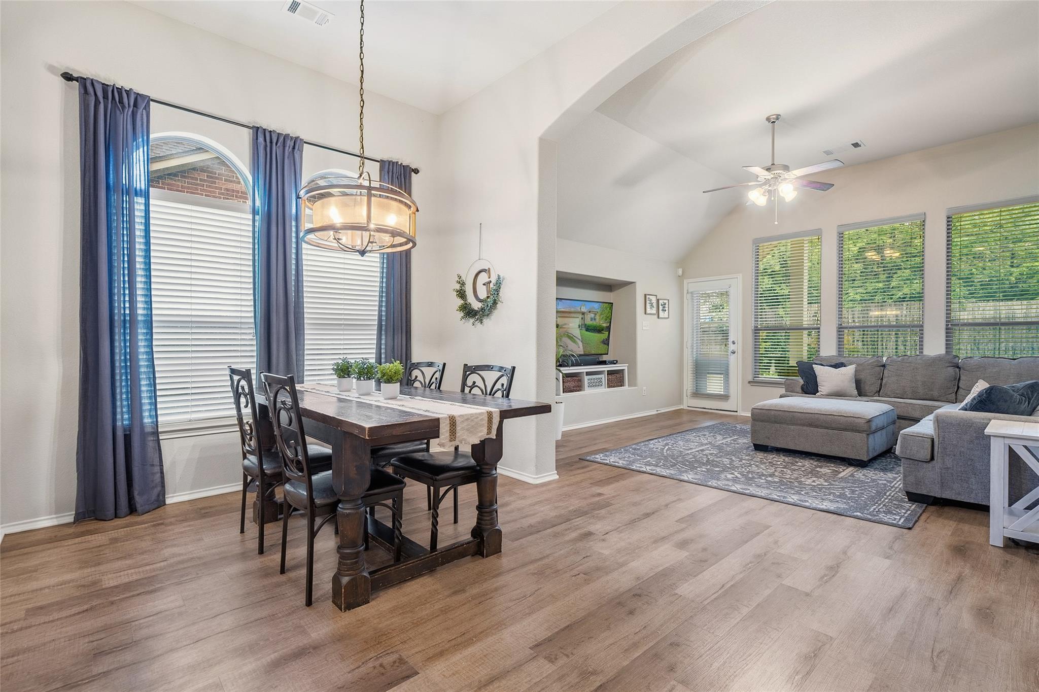 1804 Paseo Verde Dr, Leander, TX 78641