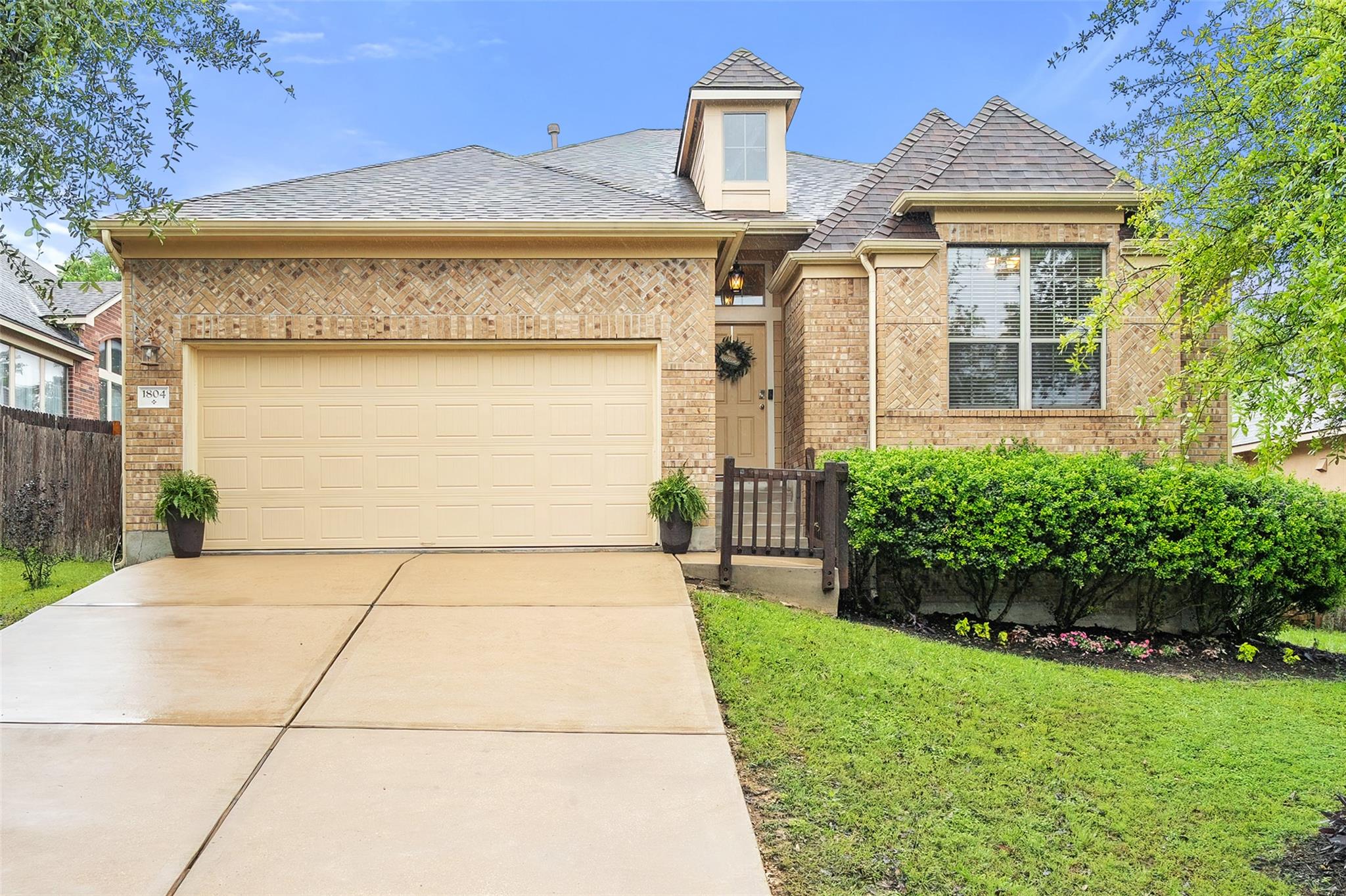1804 Paseo Verde Dr, Leander, TX 78641