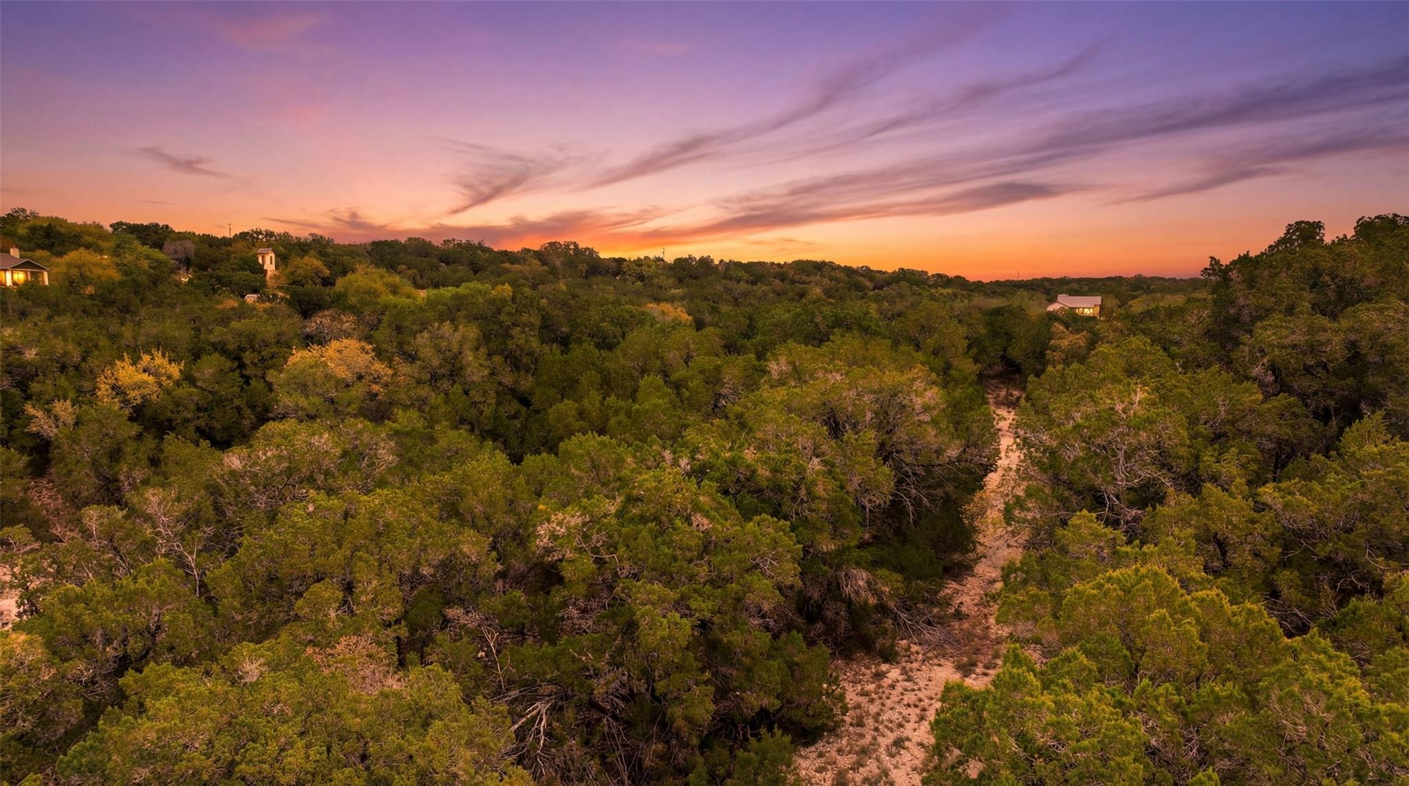 600 N Angel Light Dr, Spicewood, TX 78669